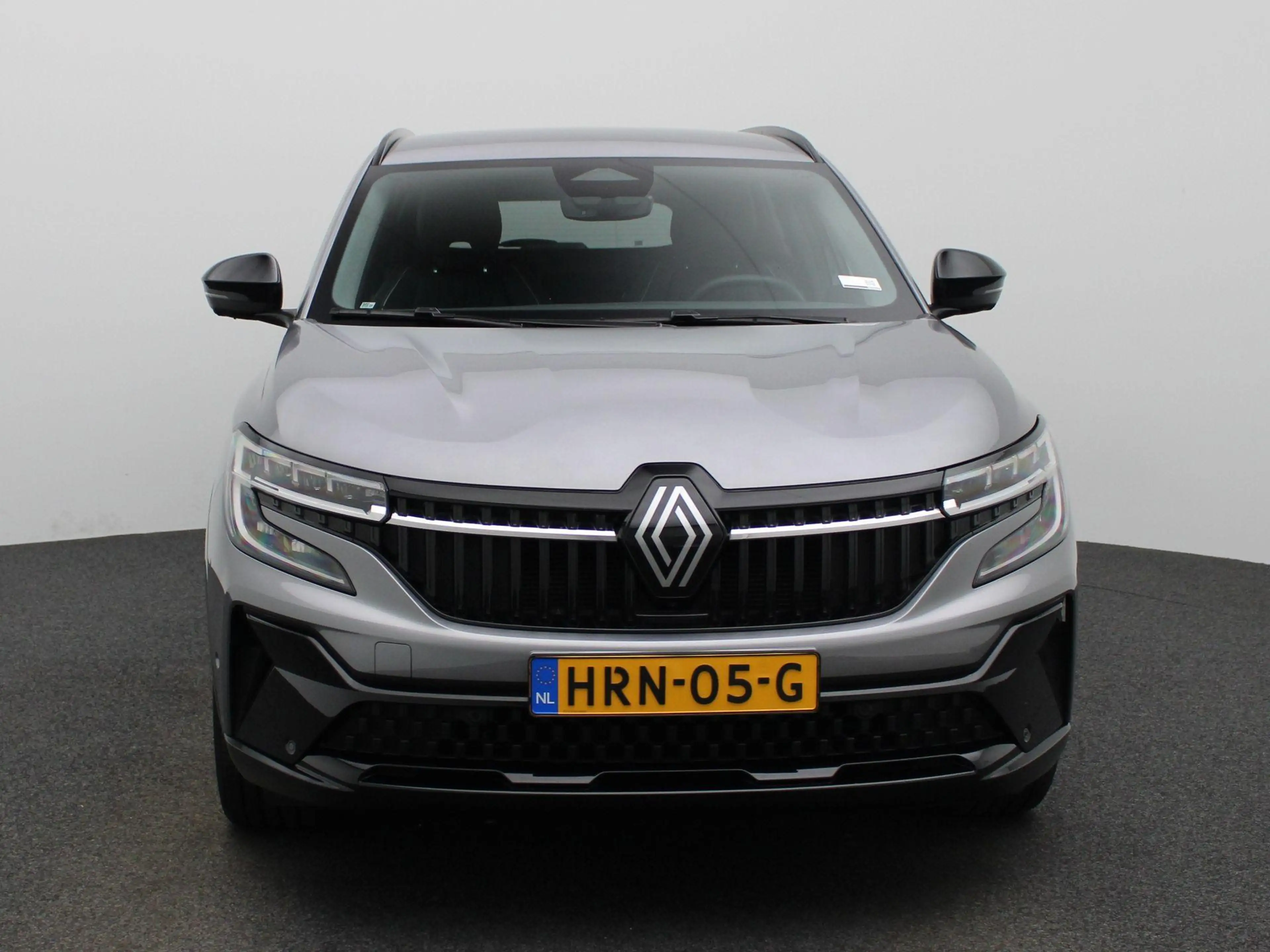 Renault Espace E-Tech full hybrid 200 iconic 7p. — photo 3