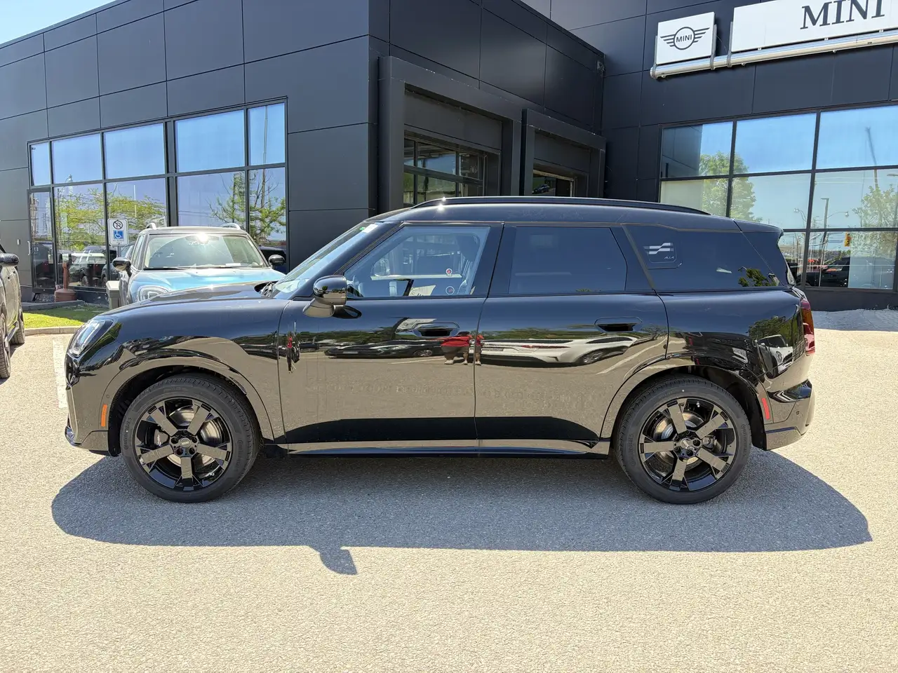 MINI Countryman снимка MINI Countryman
