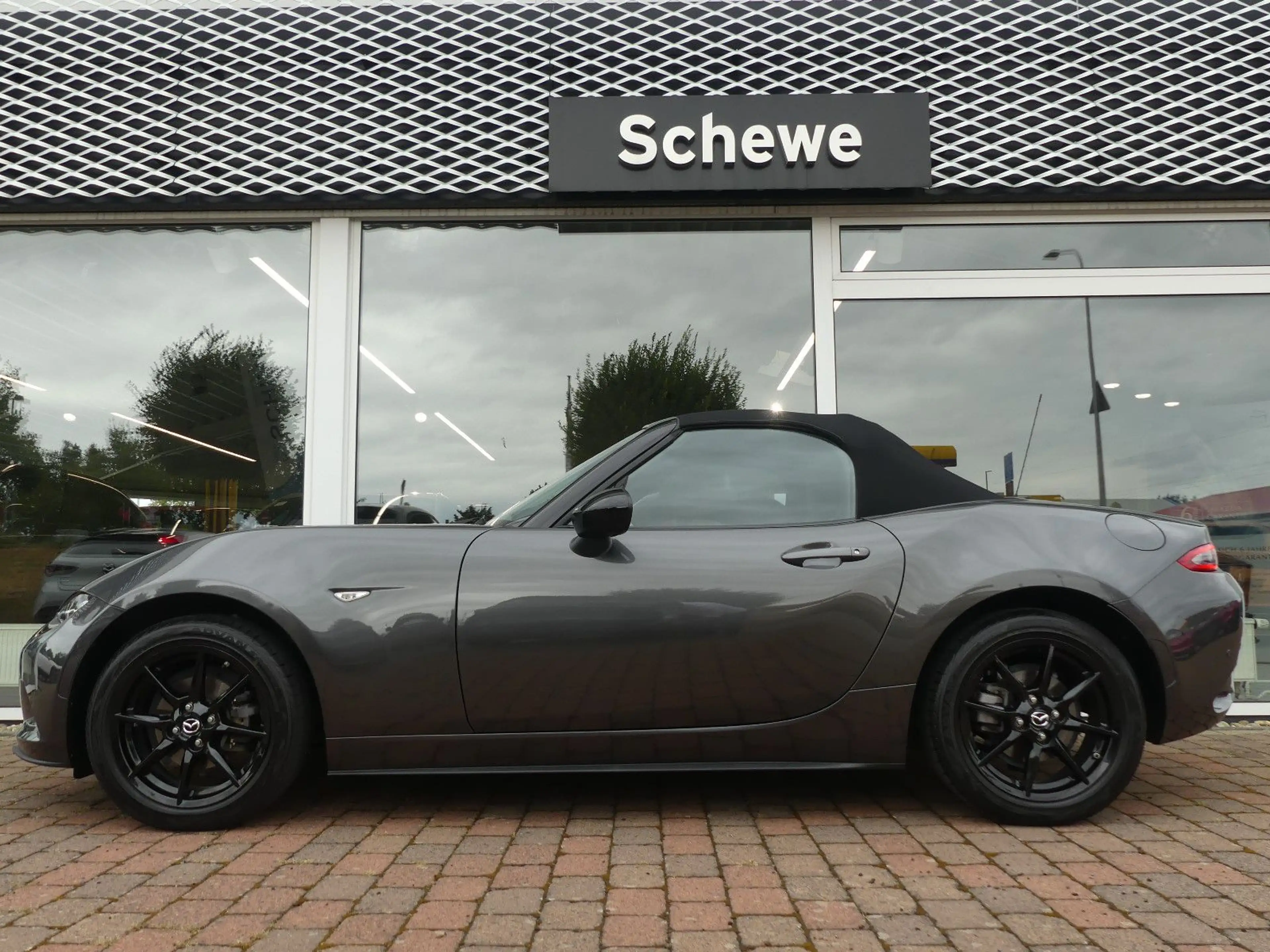 Mazda MX-5 1.5 SKYACTIV-G AD´VANTAGE — photo 2