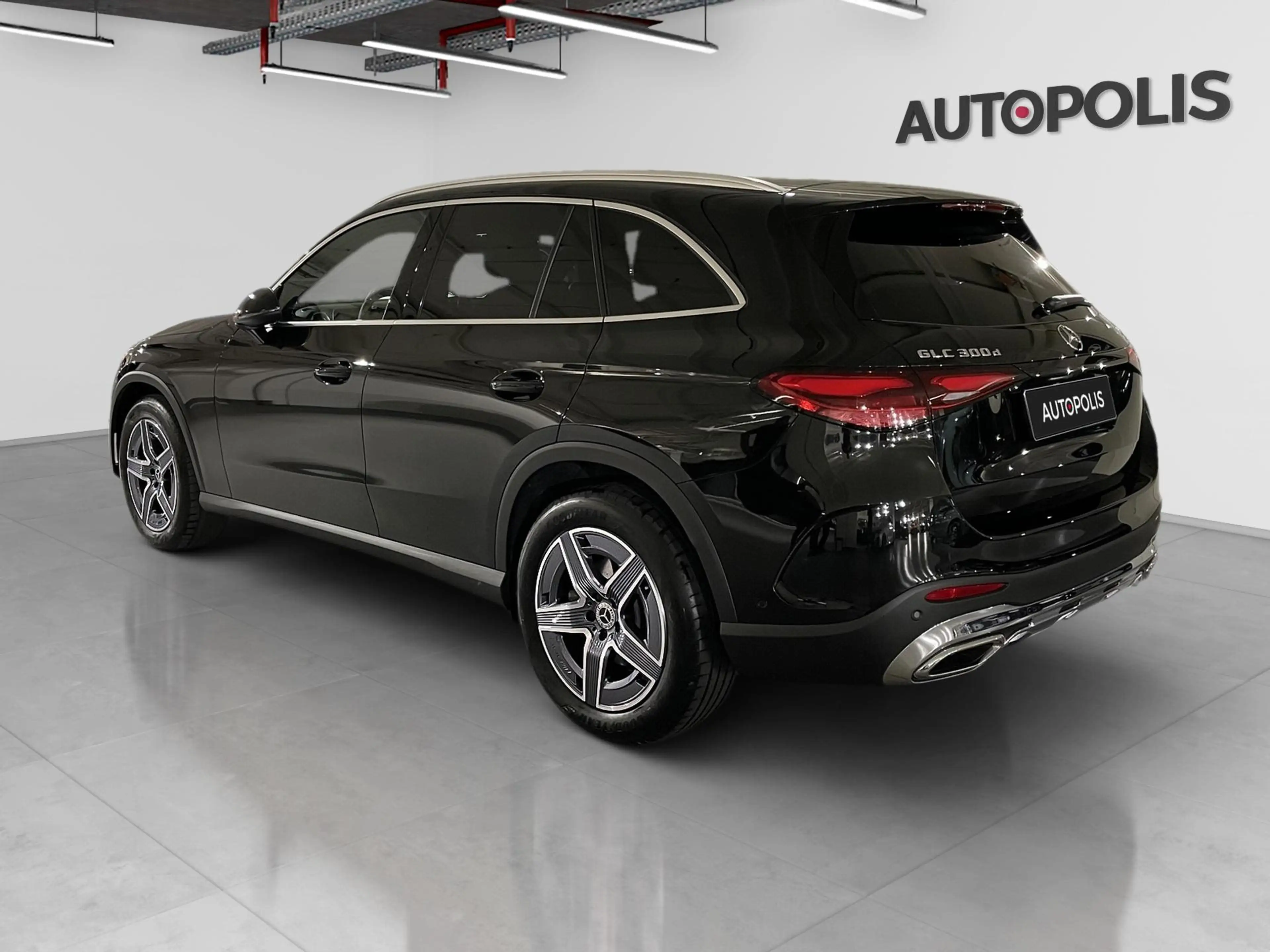 Mercedes-Benz GLC 300 2.0 d 4MATIC AMG Line — photo 13