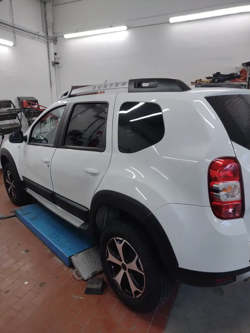 Dacia Duster Sensation Dci 110 4x4 Blanc - 2