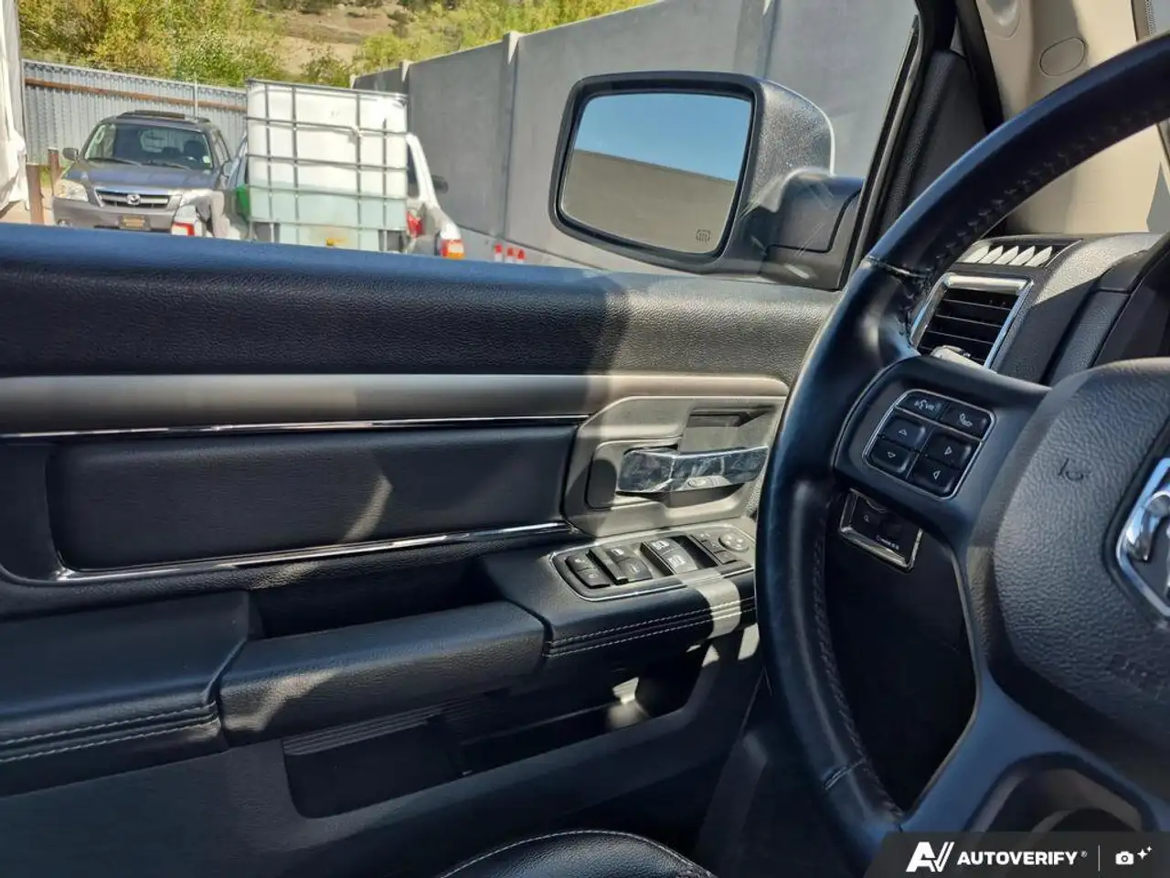 RAM 1500 fotografie RAM 1500