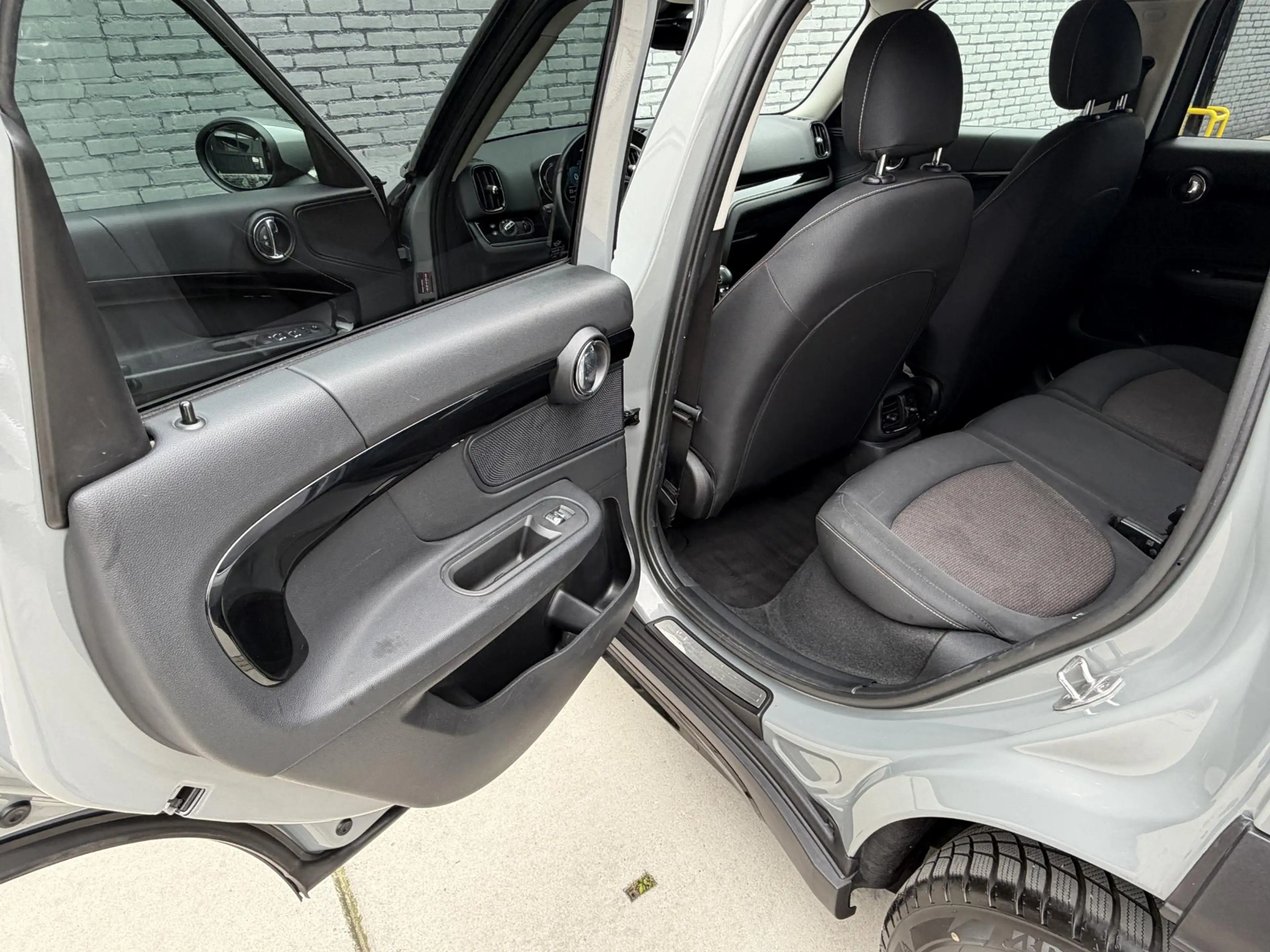 MINI Cooper SE Countryman 1.5 ALL4 — photo 14