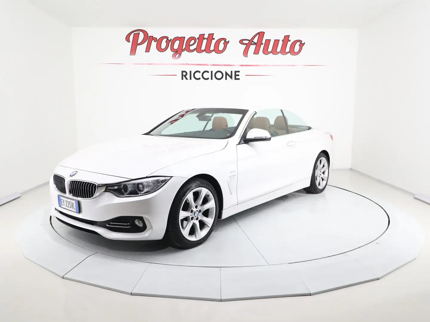 BMW 420 Serie 4 Cabrio 420d Luxury 184cv aut PELLE Bianco - 1