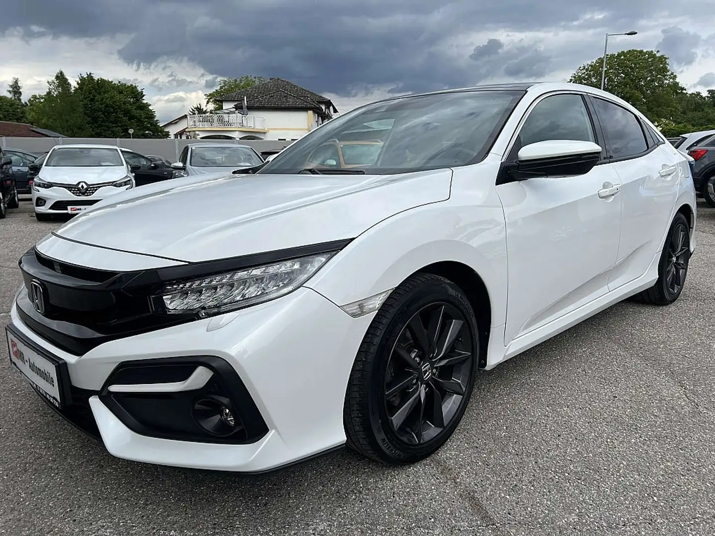 Honda Civic 1,0 VTEC Turbo Executive Sport Line Weiß - 2