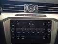 Volkswagen Passat Advance BMT Gris - thumbnail 17