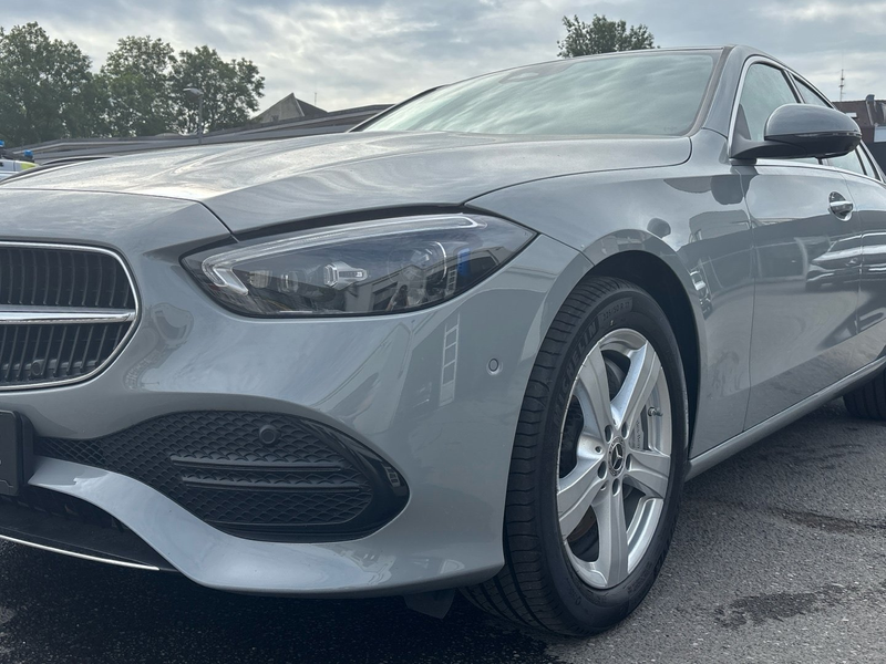 Mercedes-Benz C 400 e 4M Avantgarde Premium Digital-L. 360°-K. — photo 6