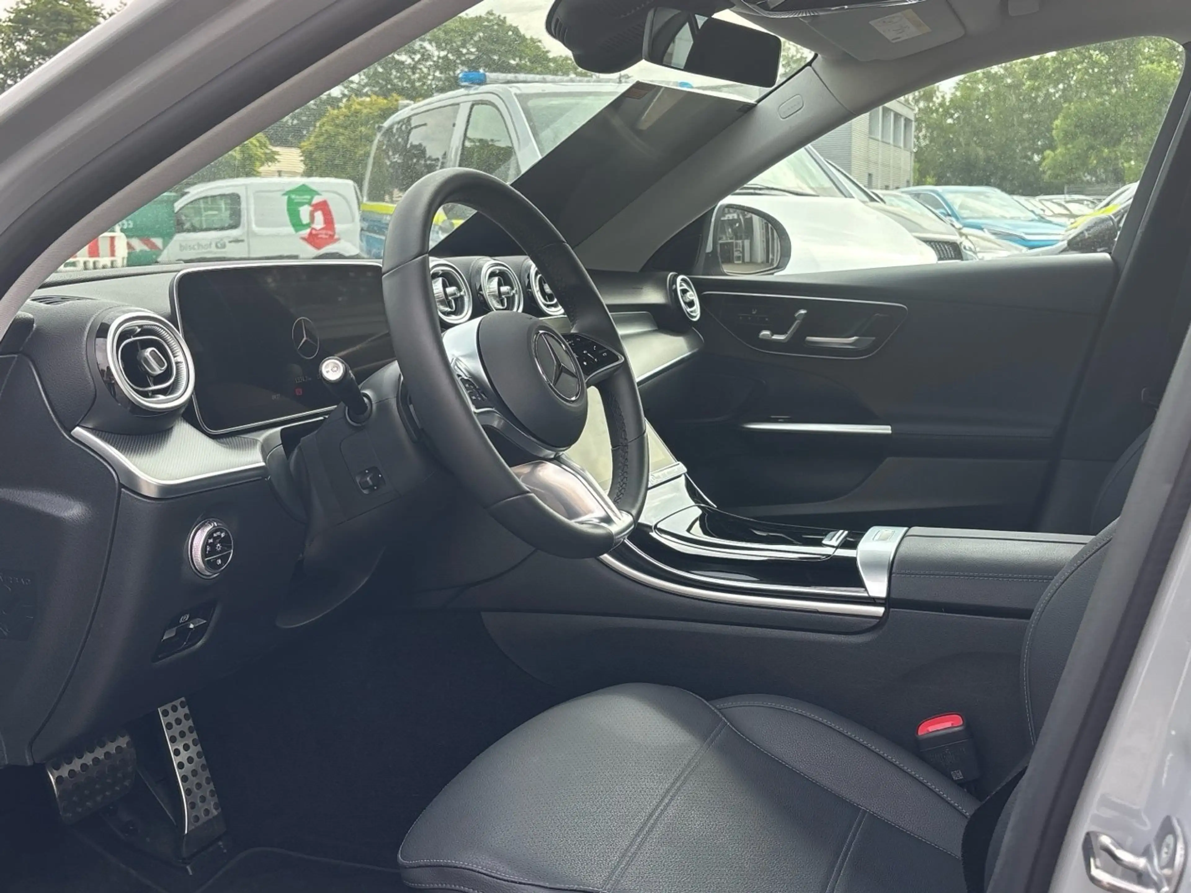 Mercedes-Benz C 400 e 4M Avantgarde Premium Digital-L. 360°-K. — photo 9