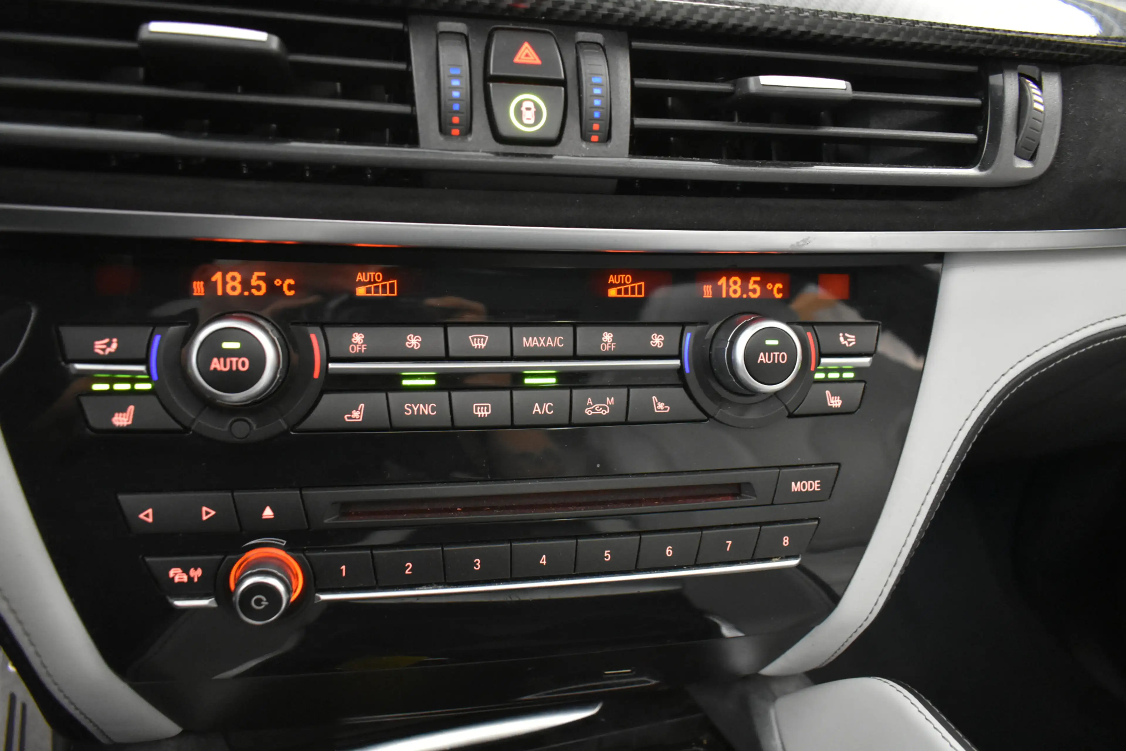 BMW X6 576PK X6M Pano Dascam v+a H&K Memory EL aKlep+Trek — photo 8