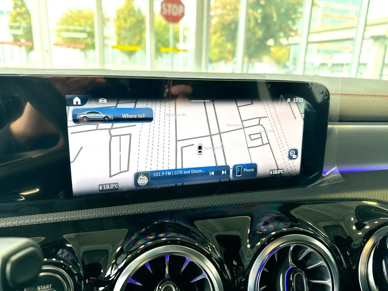 Mercedes-Benz CLA снимка Mercedes-Benz CLA