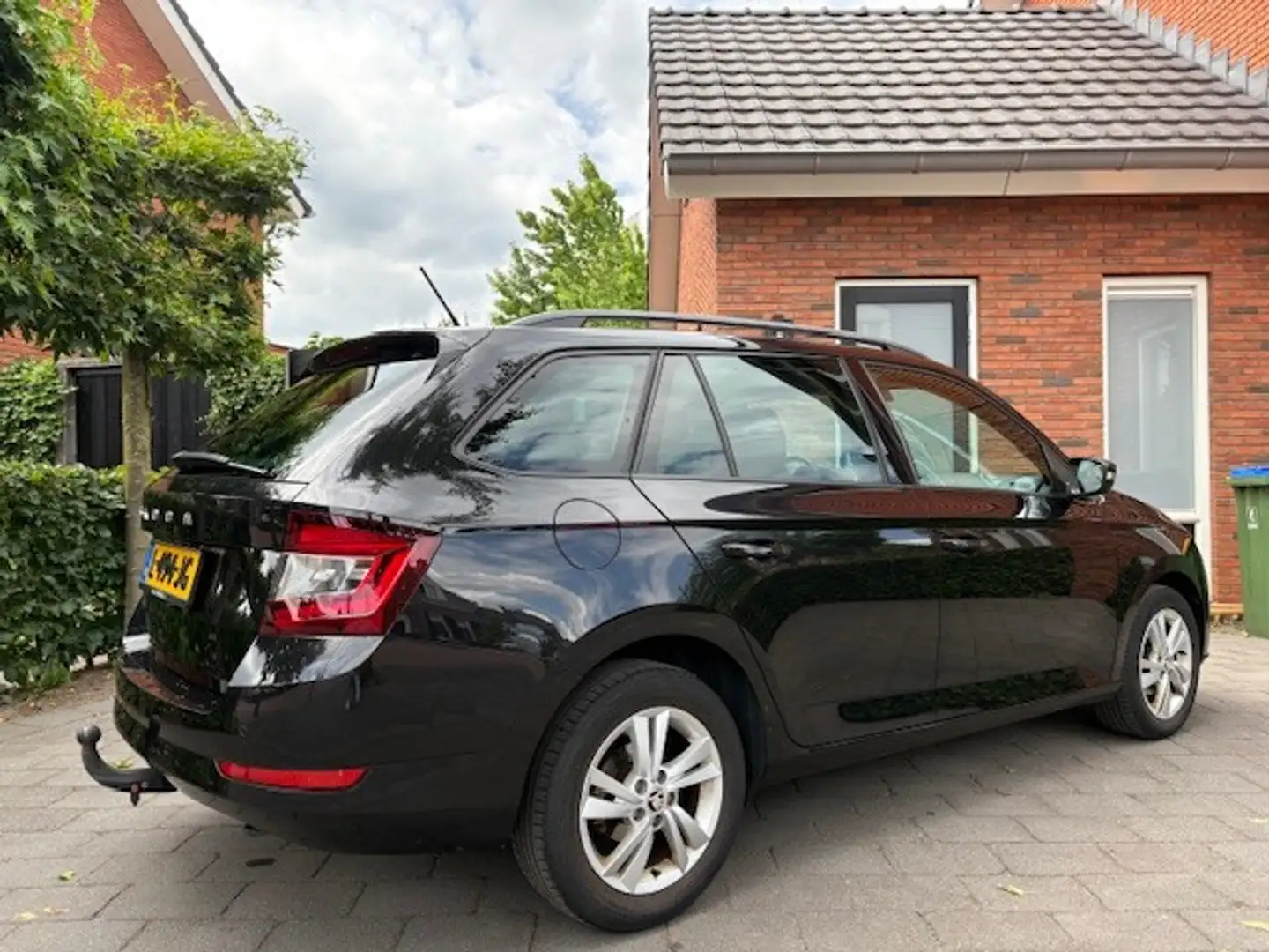 Skoda Fabia Combi 1.0 TSI Style | Trekhaak | Achteruitrijcamer Zwart - 2