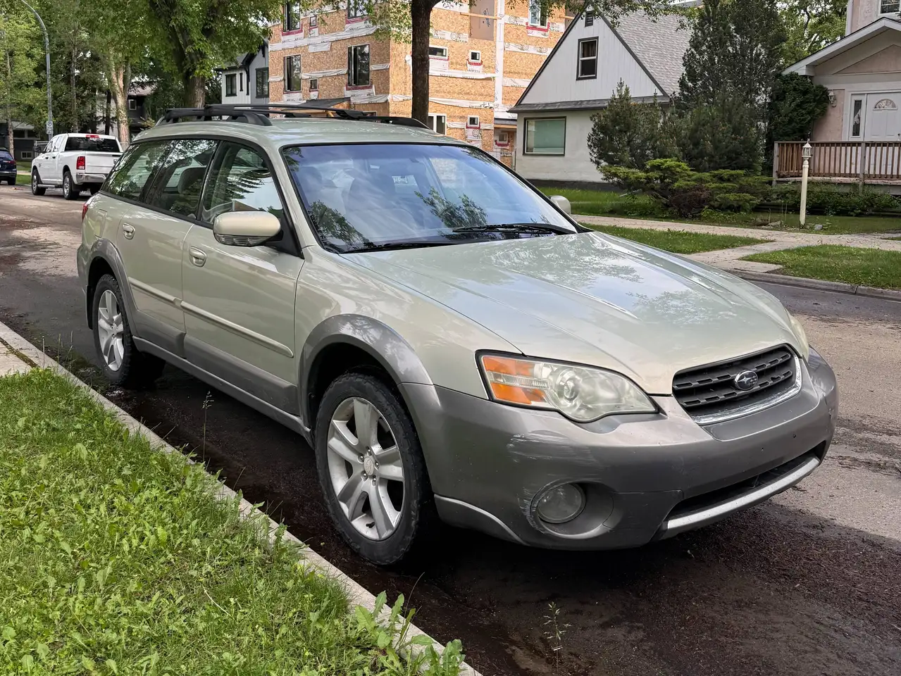 Subaru OUTBACK fotografie Subaru OUTBACK