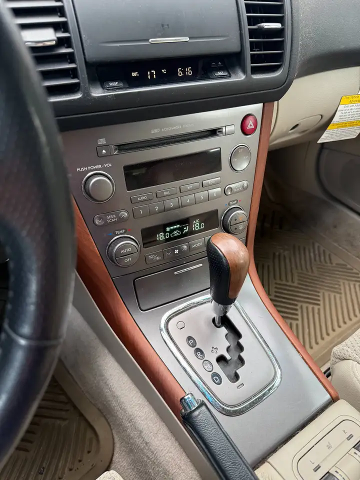Subaru OUTBACK fotografie Subaru OUTBACK