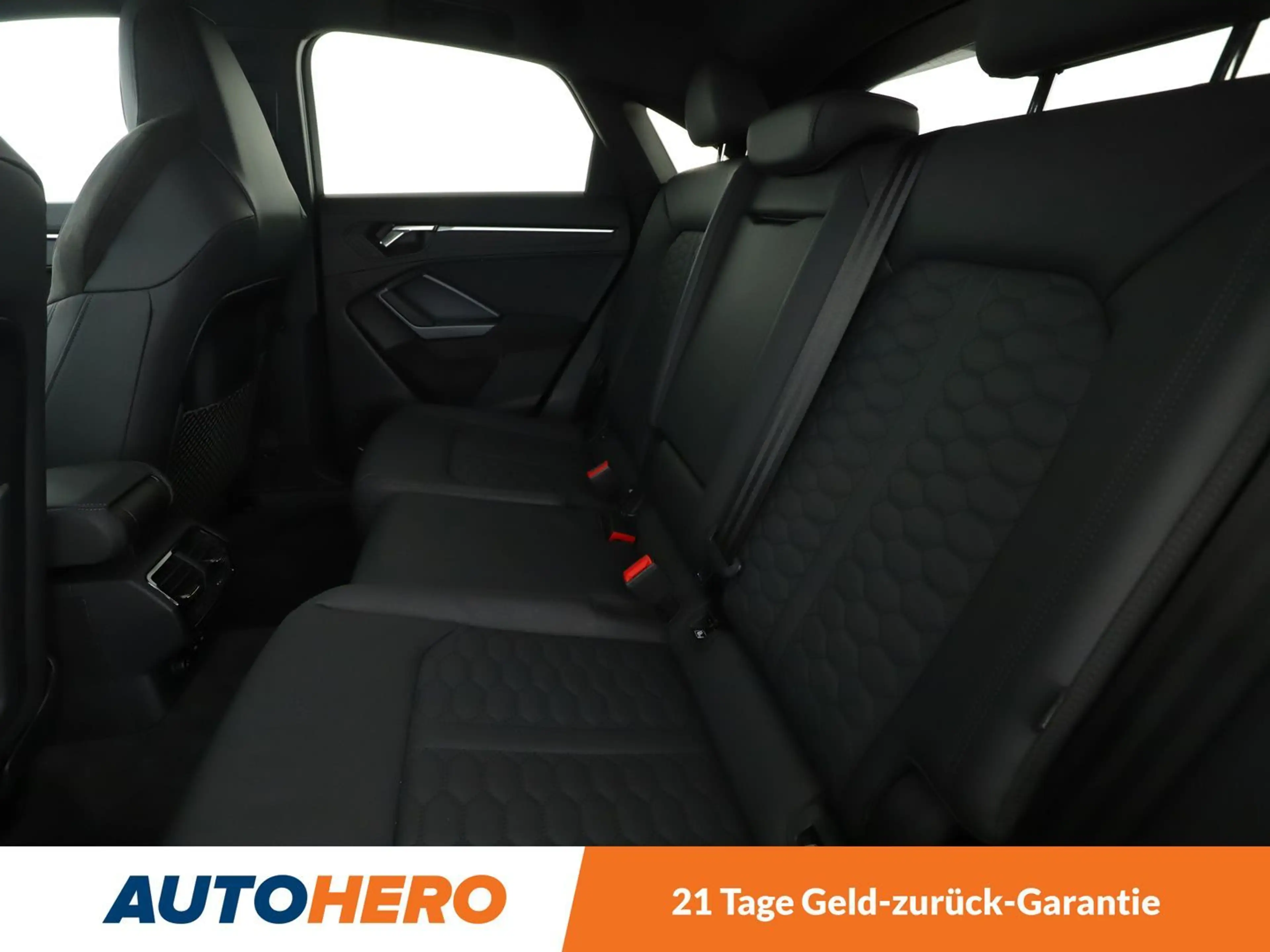 Audi RS Q3 2.5 TFSI quattro Aut.*NAVI*360* — photo 14