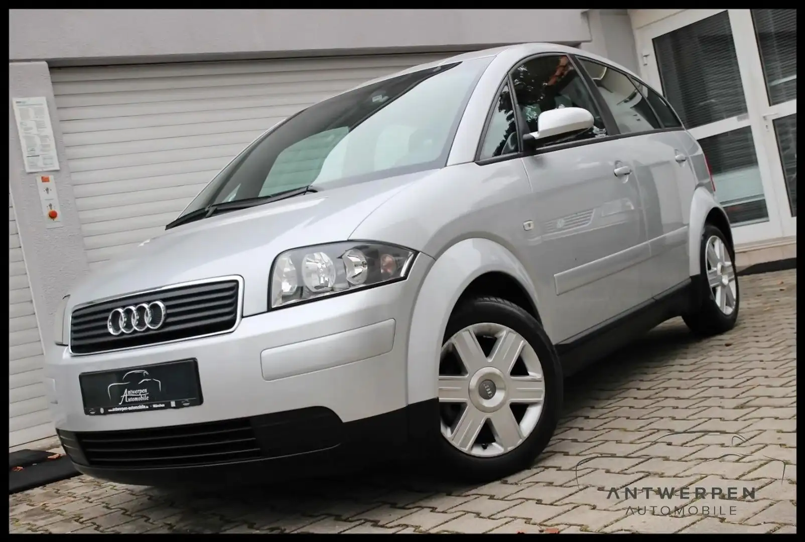 Audi A2 *1.4*Klimaauto*93TKM*TÜV*Serivce*NEU*2.Hd* Silber - 1