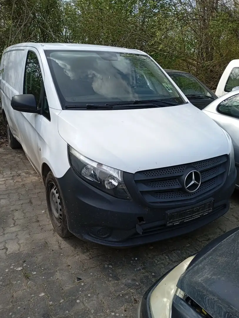 Mercedes-Benz Vito 110 CDI Lang Motorschaden Wit - 2