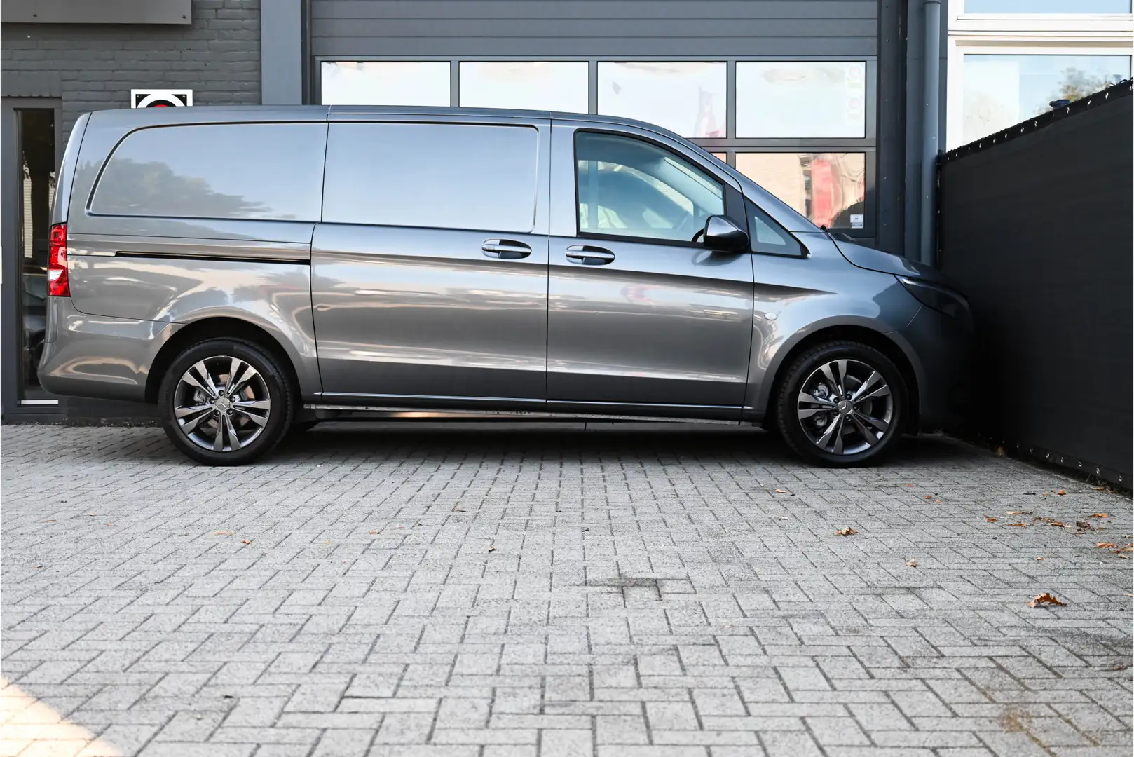 Mercedes-Benz Vito 116 CDI Gris - 2