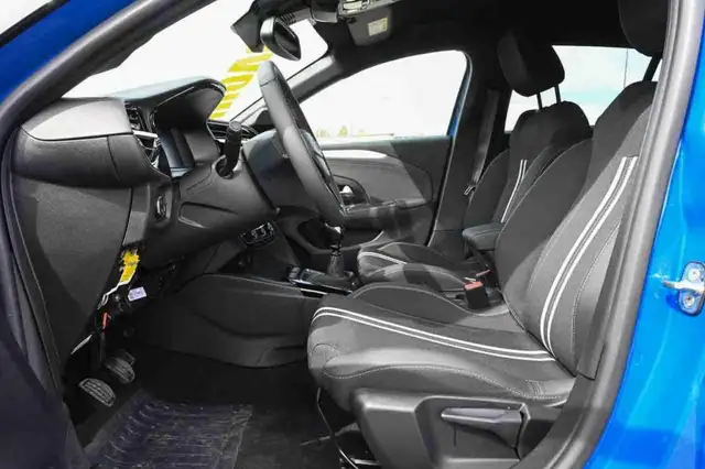 Opel Corsa view 9