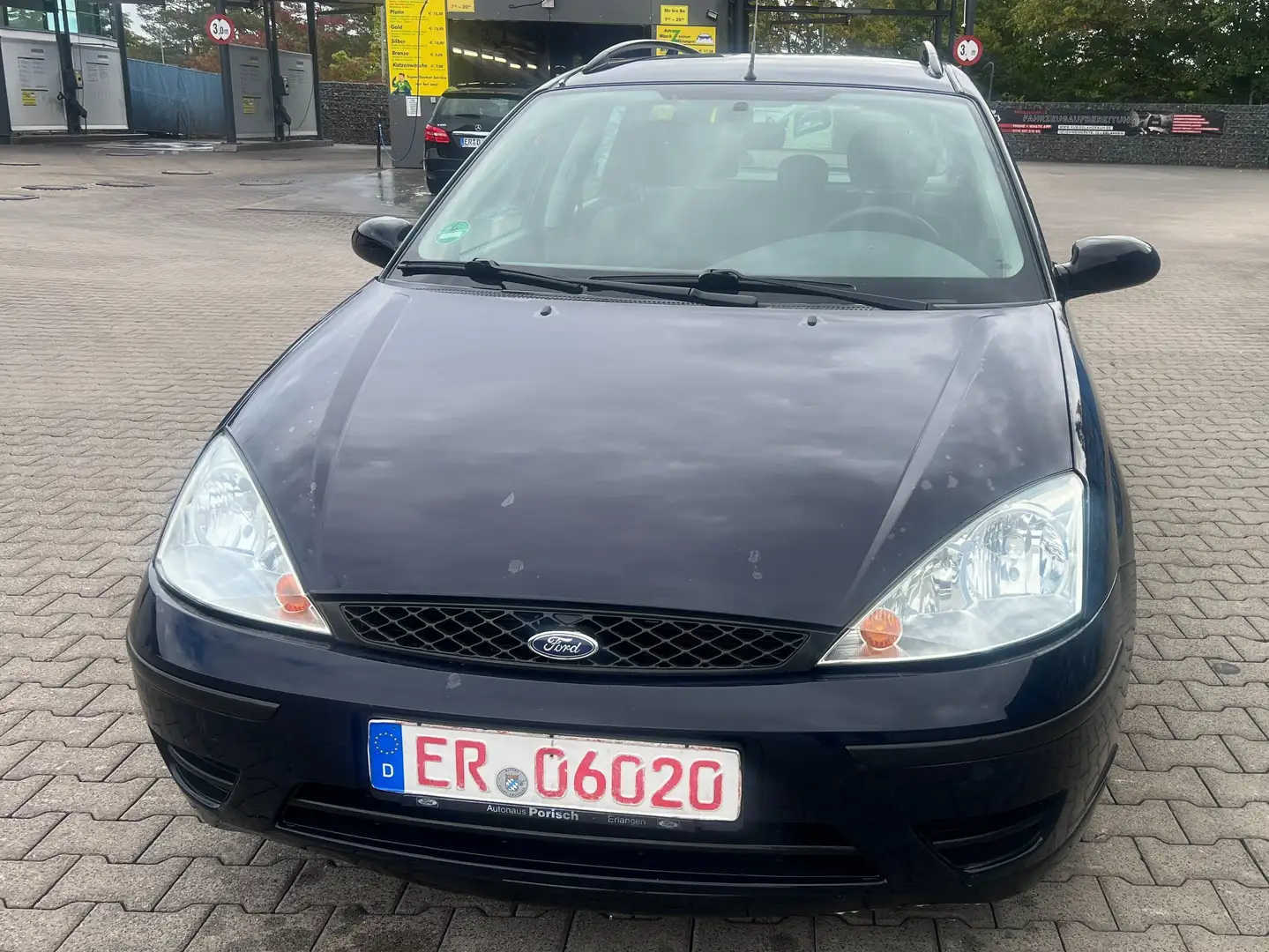 Ford Focus Focus Turnier Turnier Ambiente Schwarz - 2