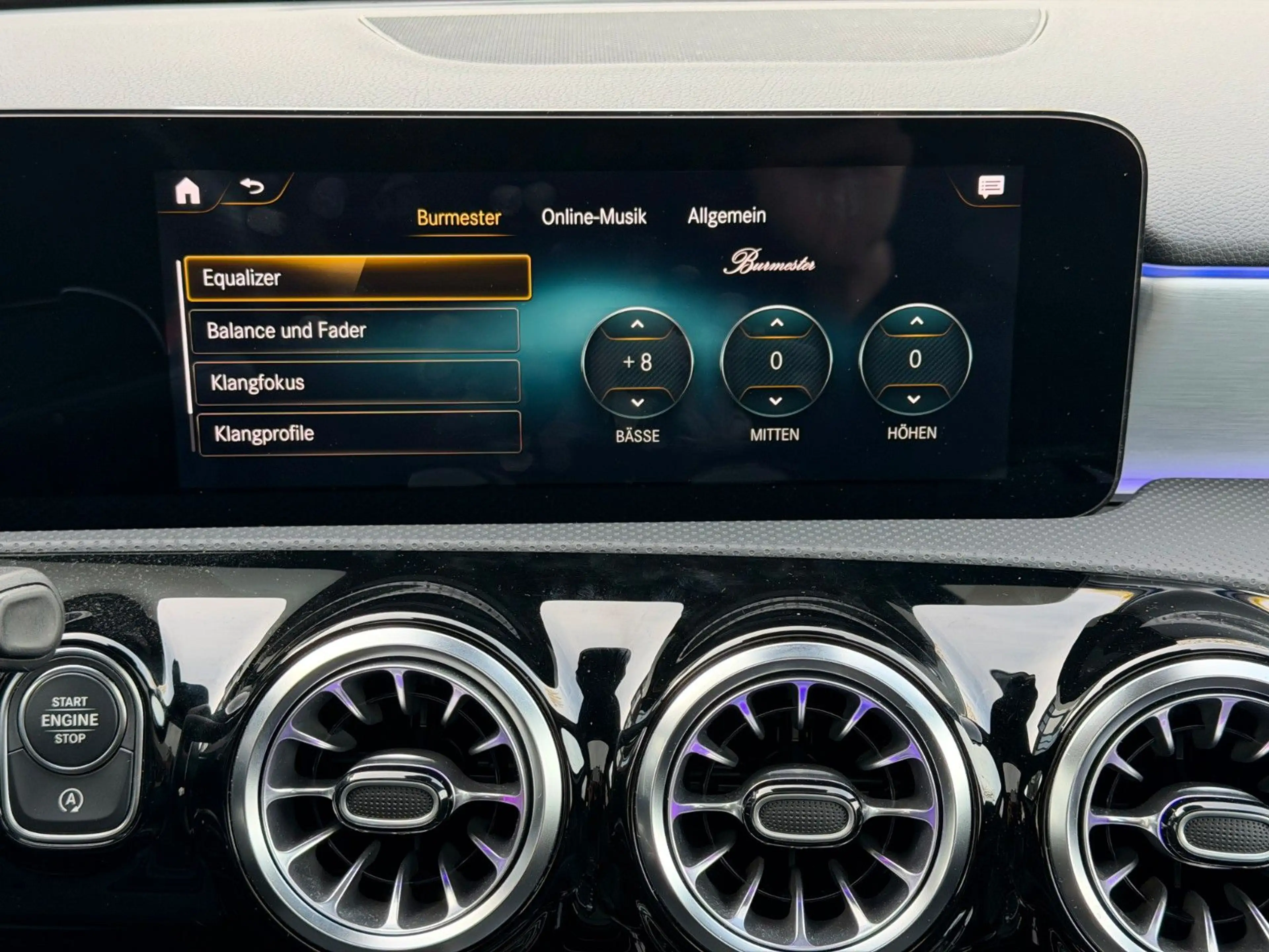 Mercedes-Benz A 35 AMG 4Matic/ BURMESTER/PANO/MEMORY/KEYLESS — photo 15