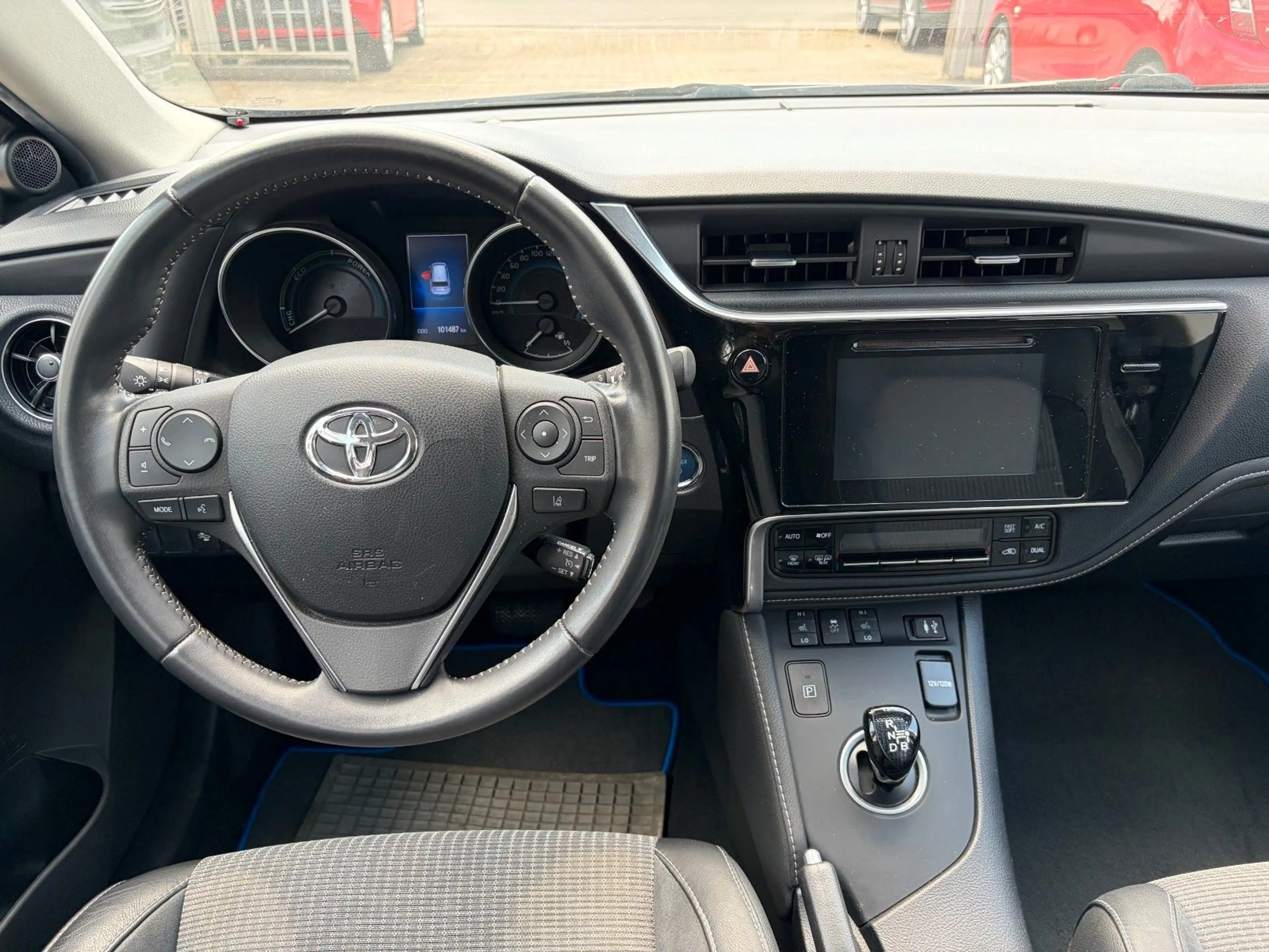Toyota Auris Hybrid Executive ERSTE HAND — photo 15