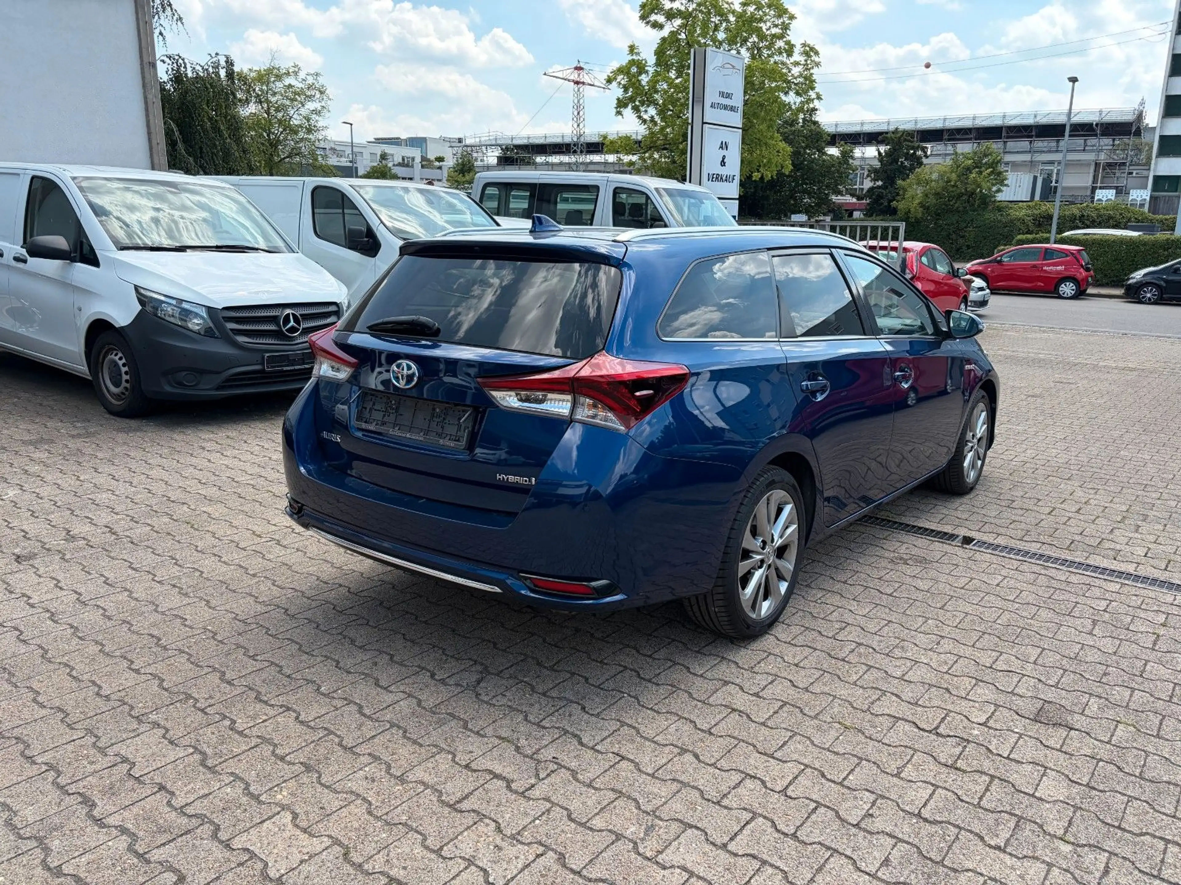 Toyota Auris Hybrid Executive ERSTE HAND — photo 5