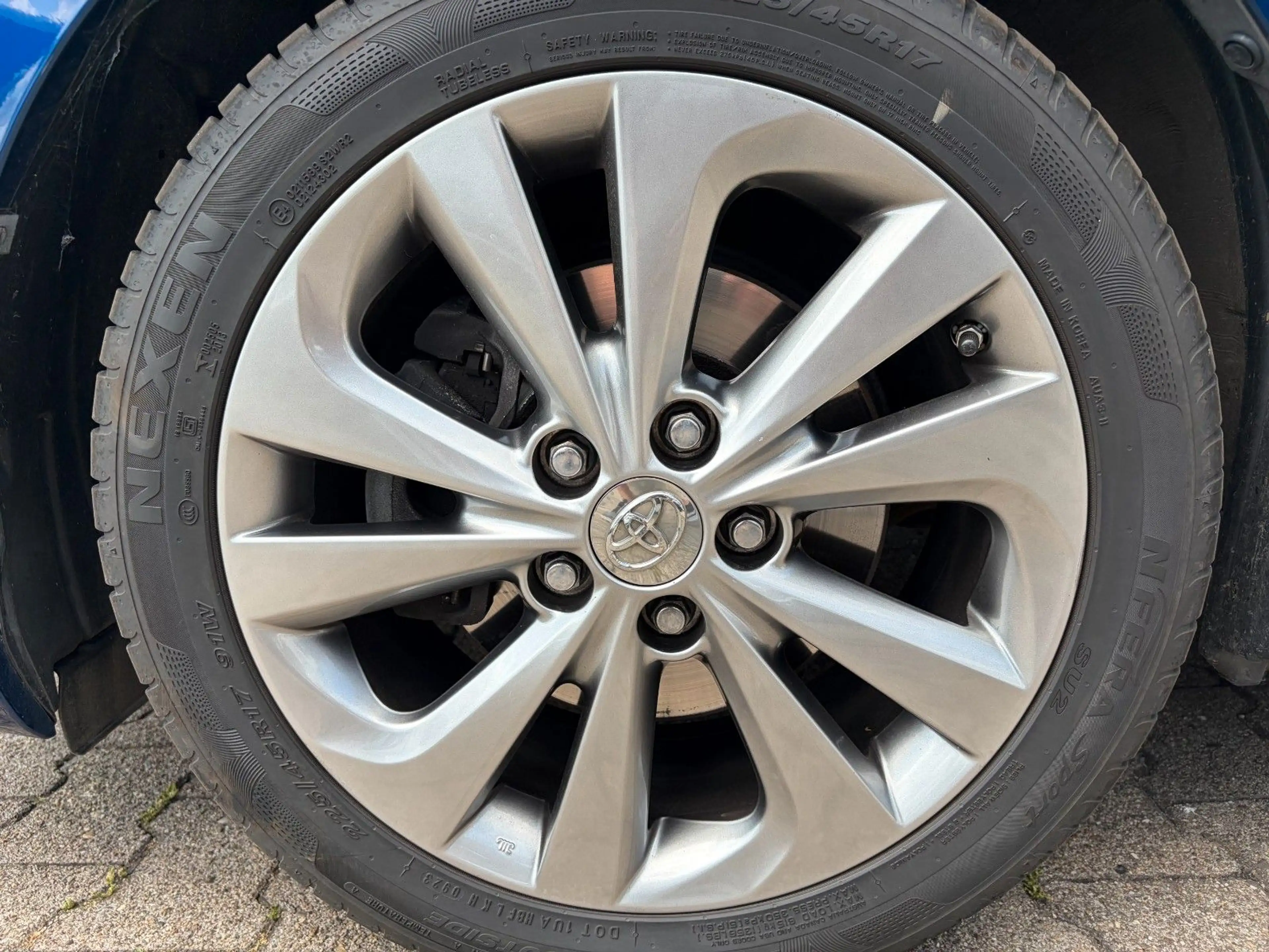 Toyota Auris Hybrid Executive ERSTE HAND — photo 9