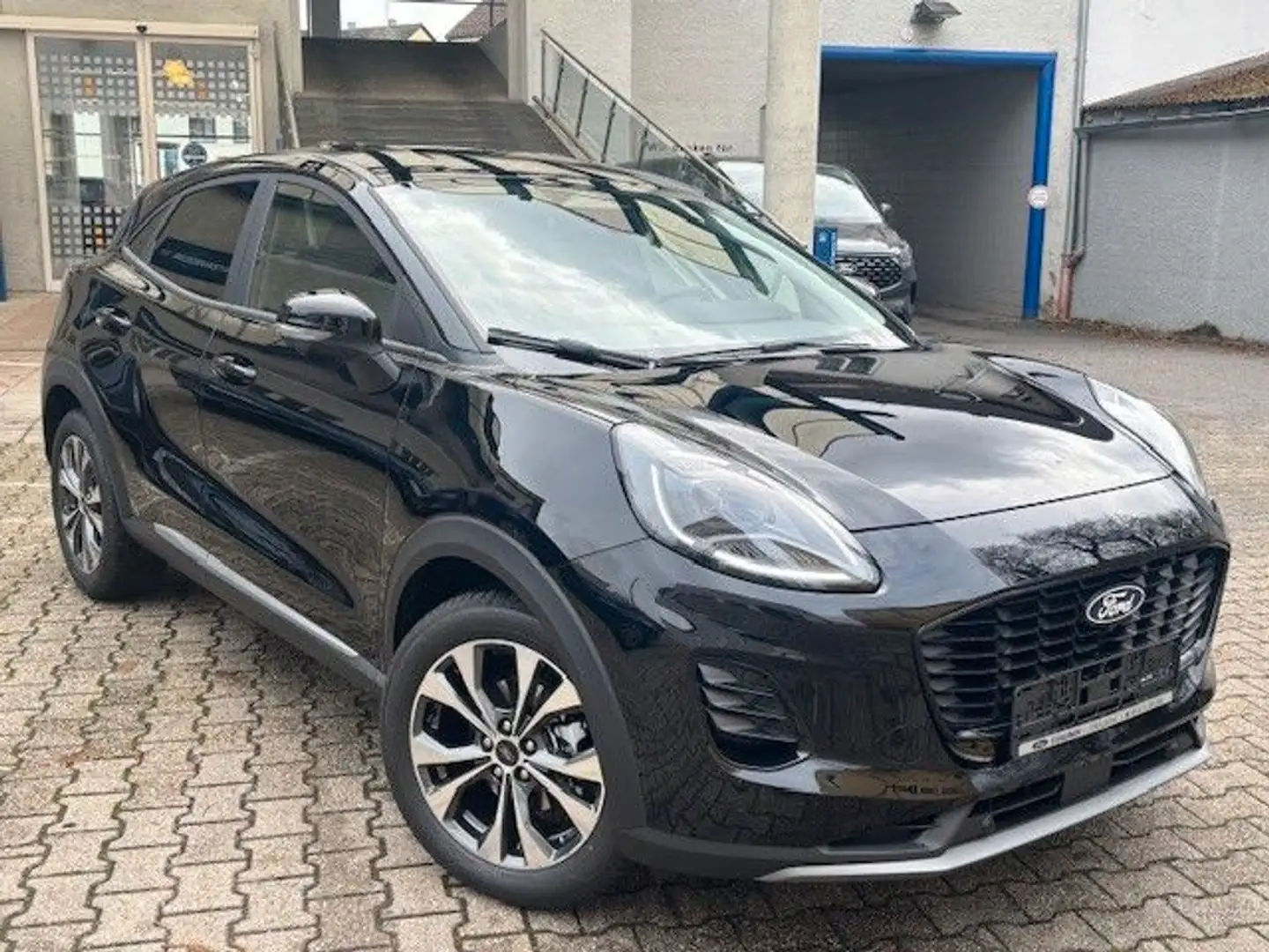 Ford Puma 1.0 EcoBoost MHEV Titanium Auto./iACC/360°/ Noir - 2