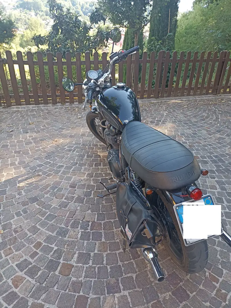 Triumph Bonneville T100 Fekete - 1