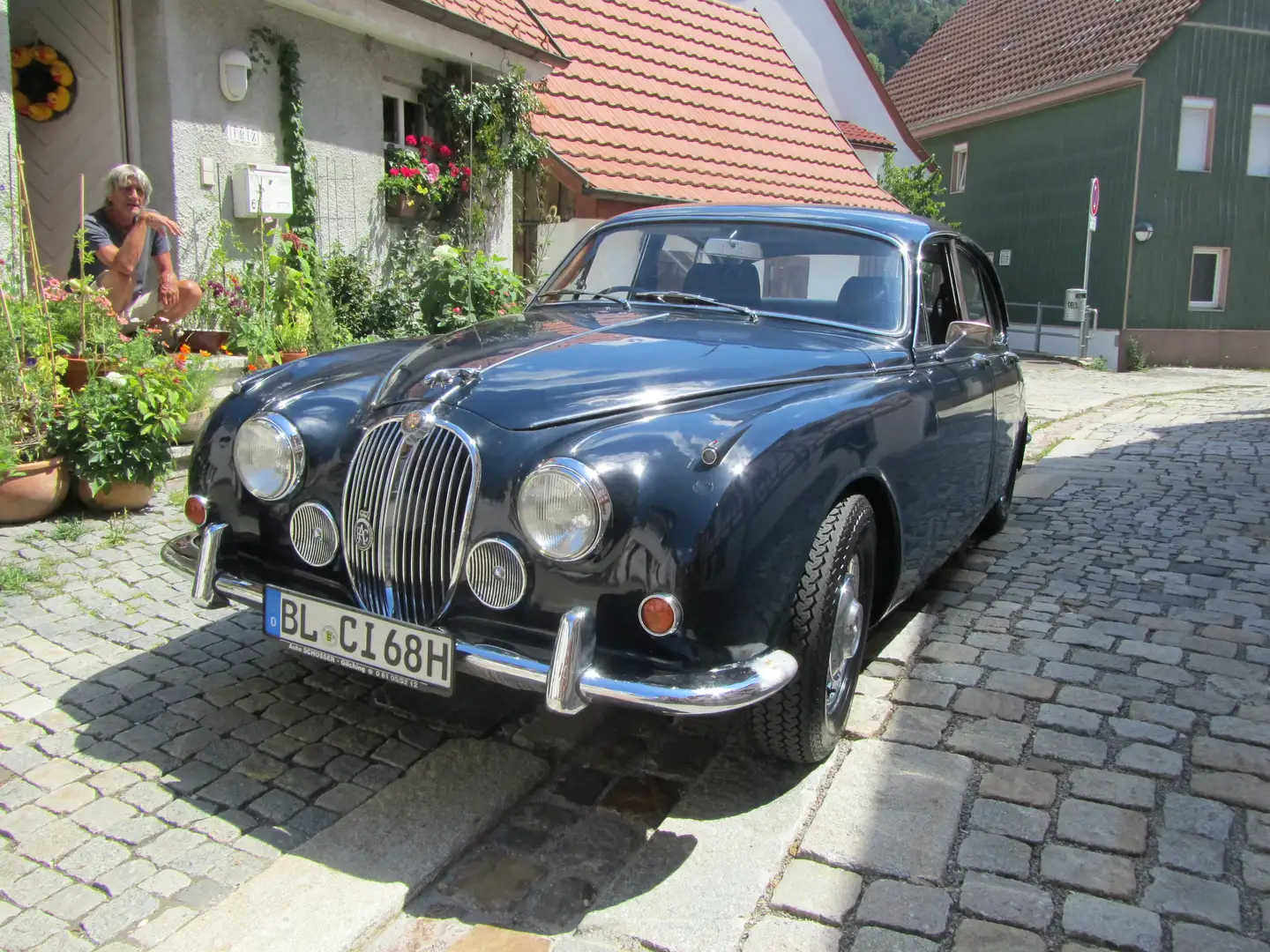 Jaguar MK II rechtsgesteuert, Overdrive Modrá - 1