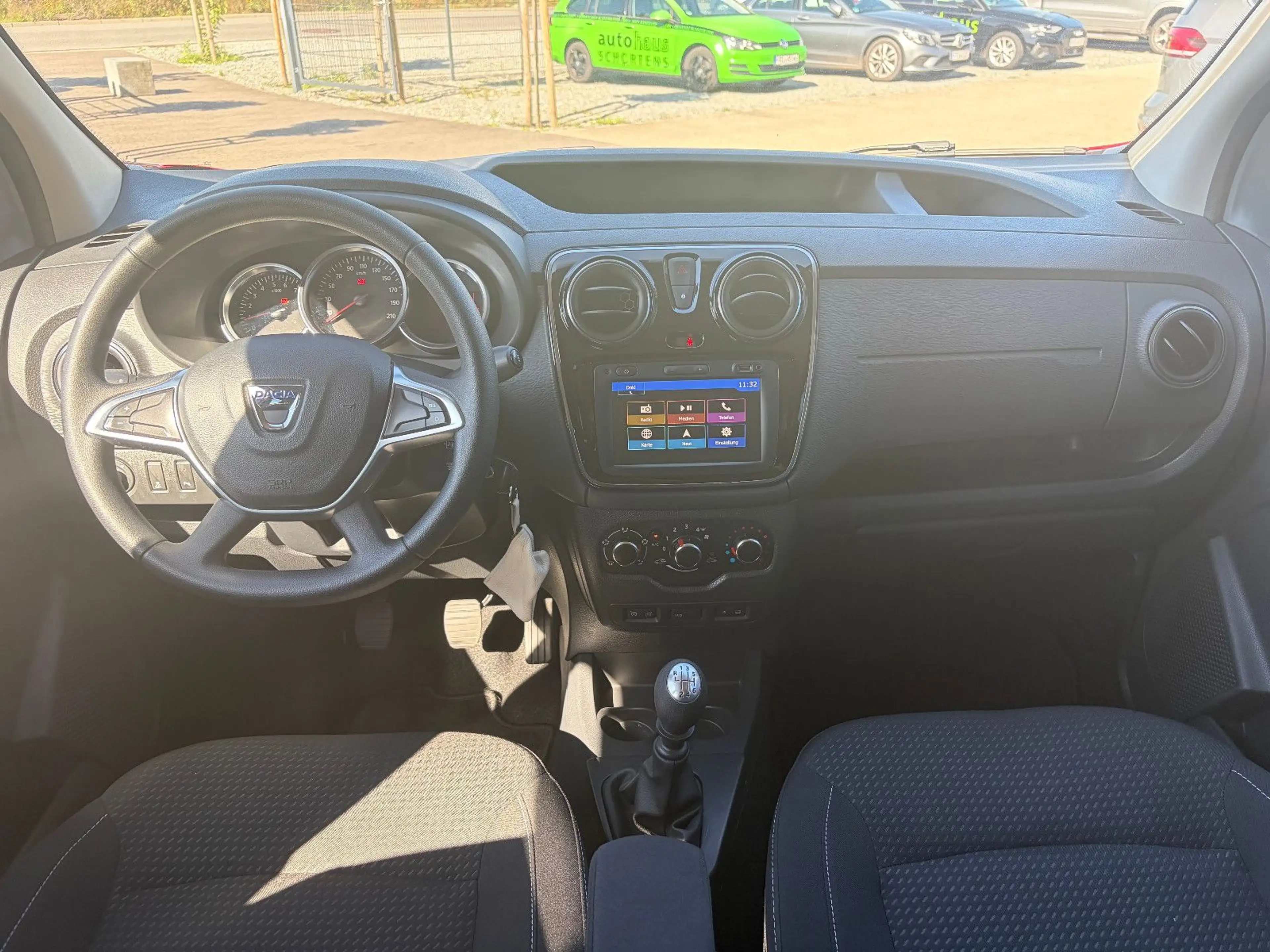 Dacia Dokker 1.3 TCe 130 Comfort GPF *SHZ*TEMP*KLIMA* — photo 11
