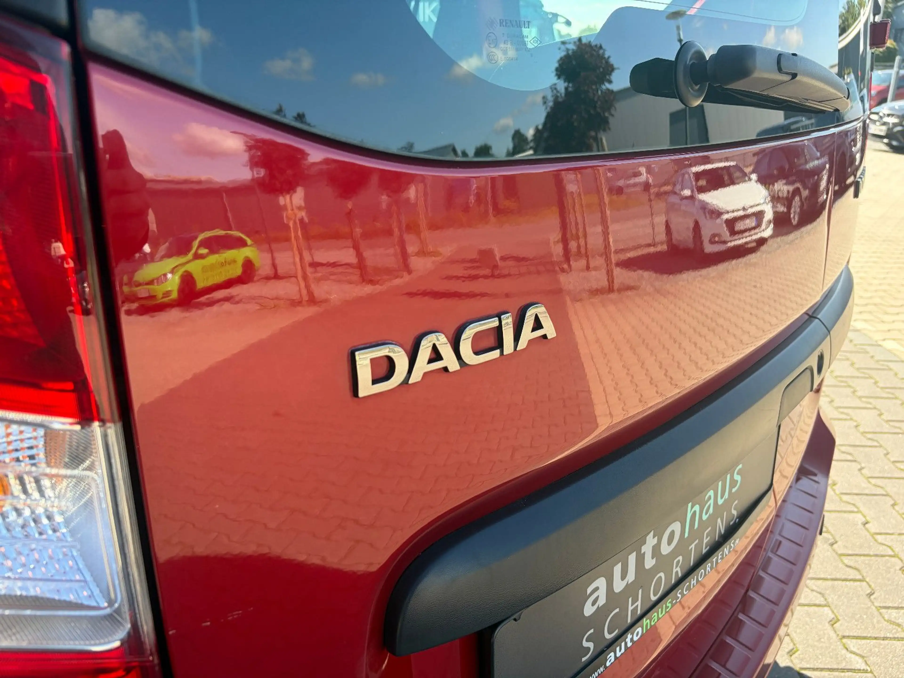 Dacia Dokker 1.3 TCe 130 Comfort GPF *SHZ*TEMP*KLIMA* — photo 21