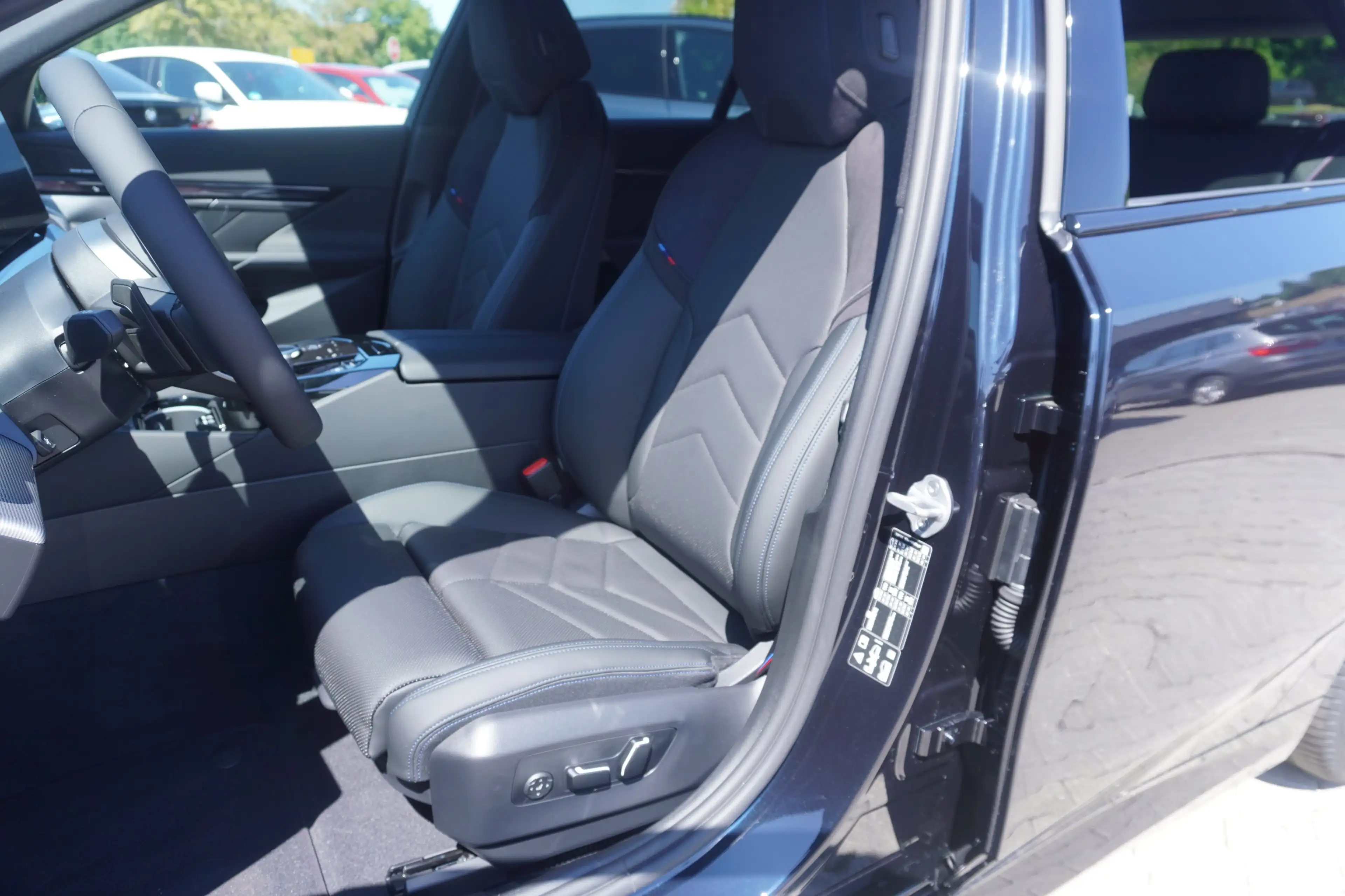 BMW 540 d xDrive Touring M Sport PRO AHK HeadUp 360Kamera — photo 12