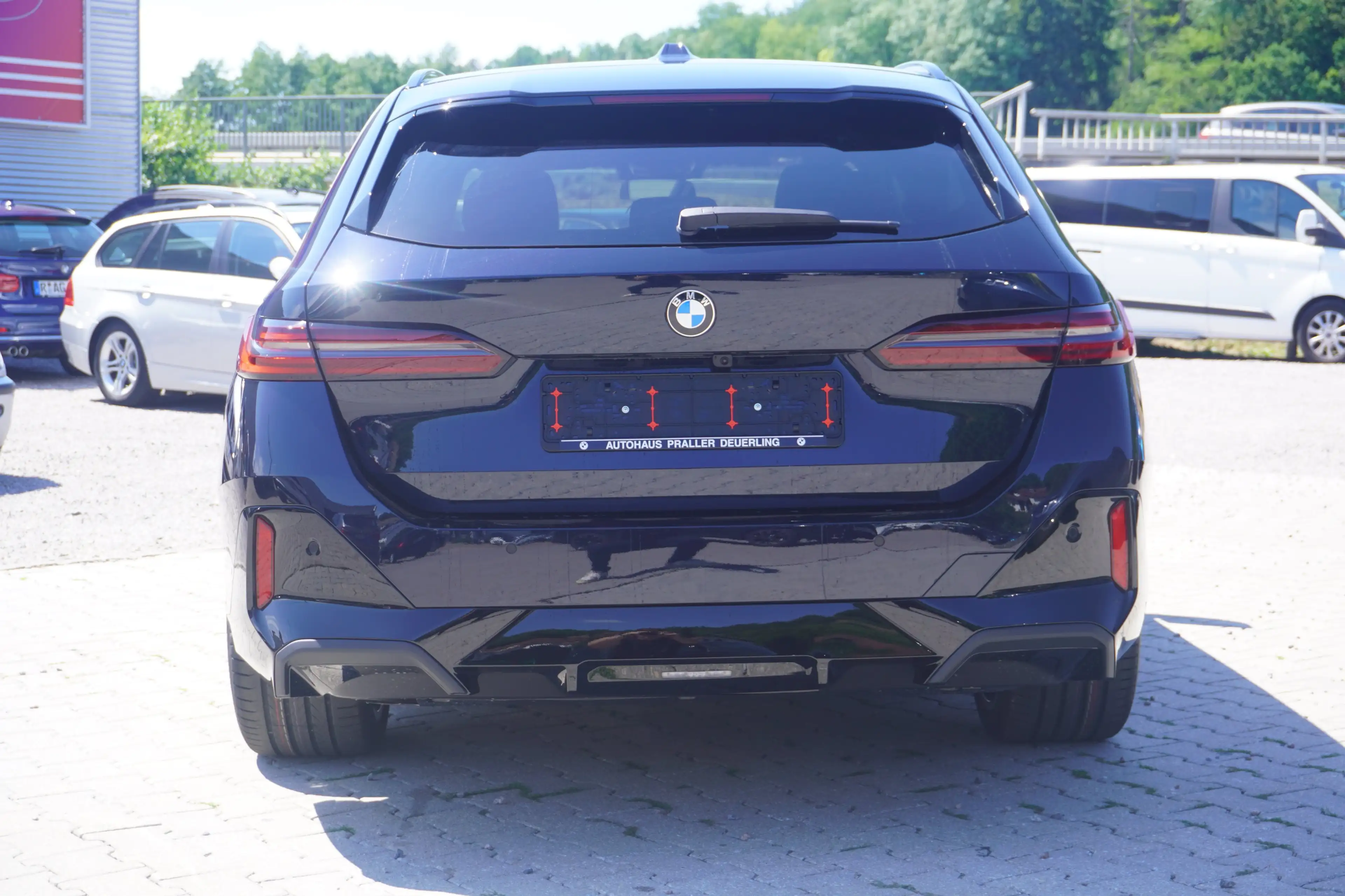BMW 540 d xDrive Touring M Sport PRO AHK HeadUp 360Kamera — photo 7