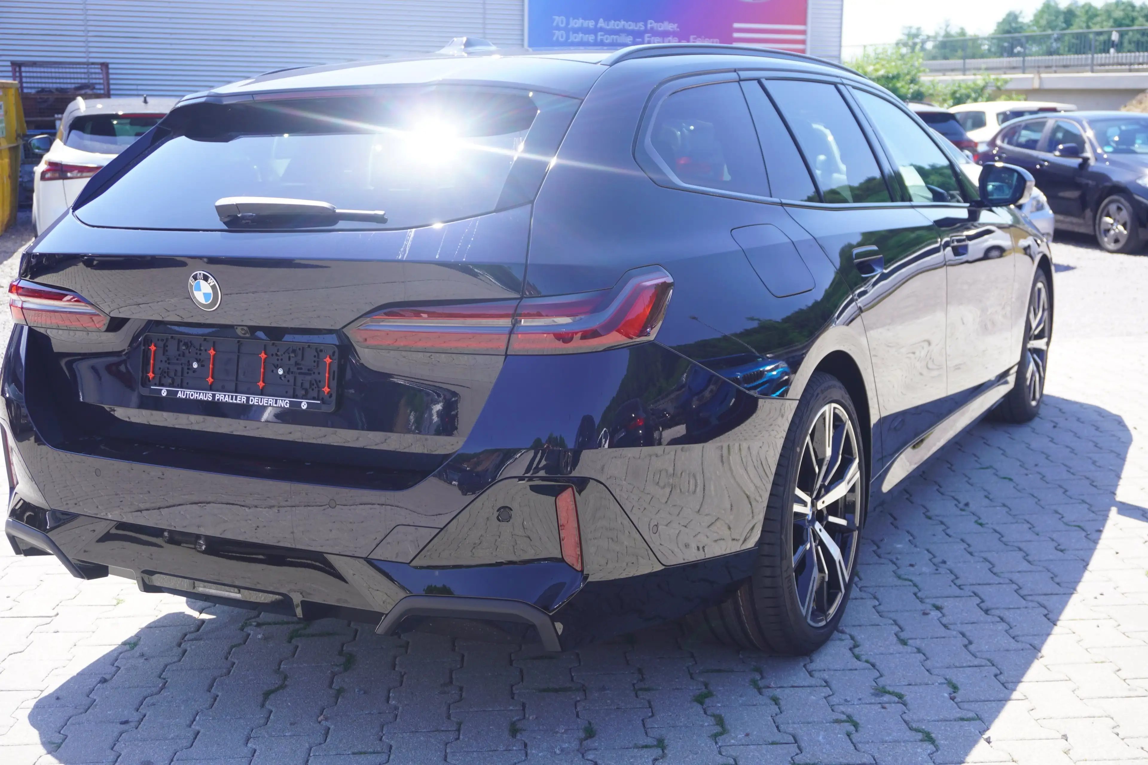 BMW 540 d xDrive Touring M Sport PRO AHK HeadUp 360Kamera — photo 8