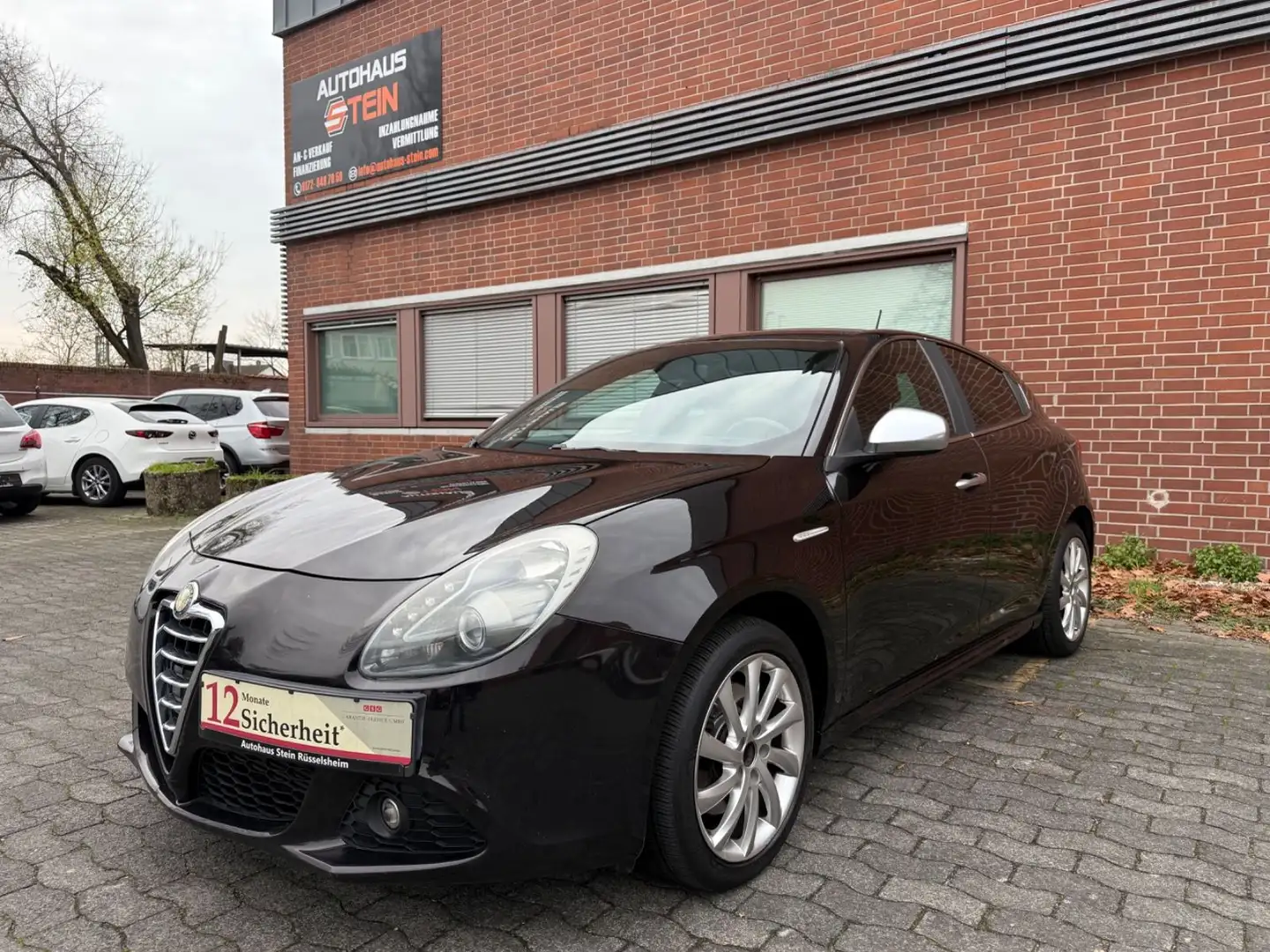 Alfa Romeo Giulietta Turismo *AUTOM*TEMPO*START/STOP*MULTI* Noir - 1