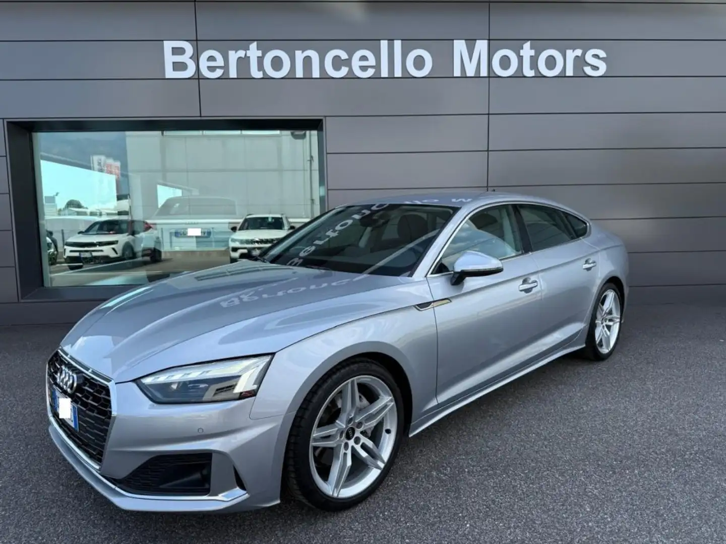 Audi A5 SPB 40 TDI S-TRONIC 204cv SPORT 19"-MATRIX-NAV Argento - 1