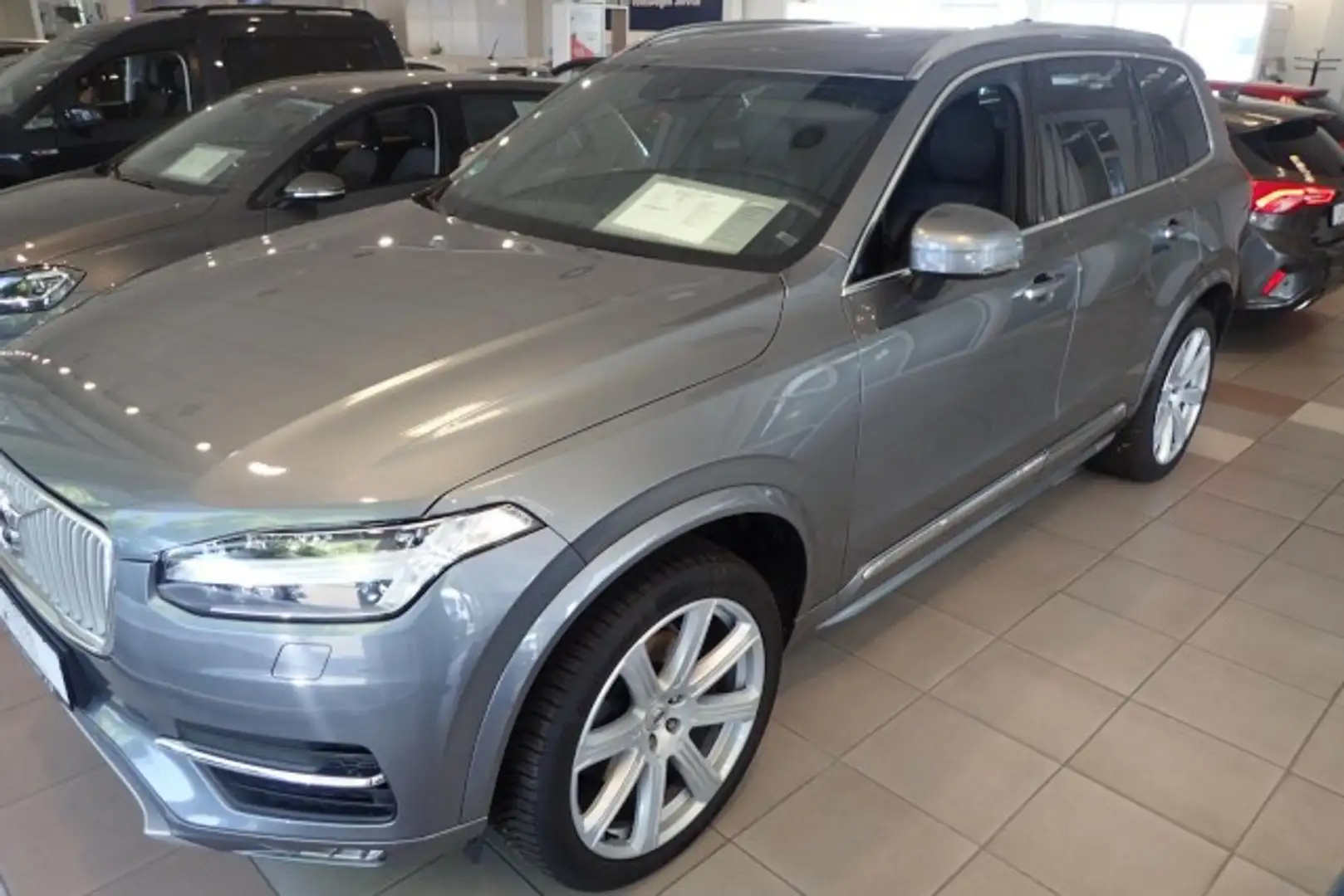 Volvo XC90 D5 AWD Inscription BOWERS&WILKINS STANDHZ. Klima Grau - 1