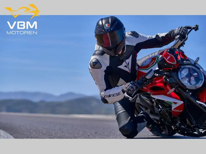 MV Agusta Dragster - foto 3