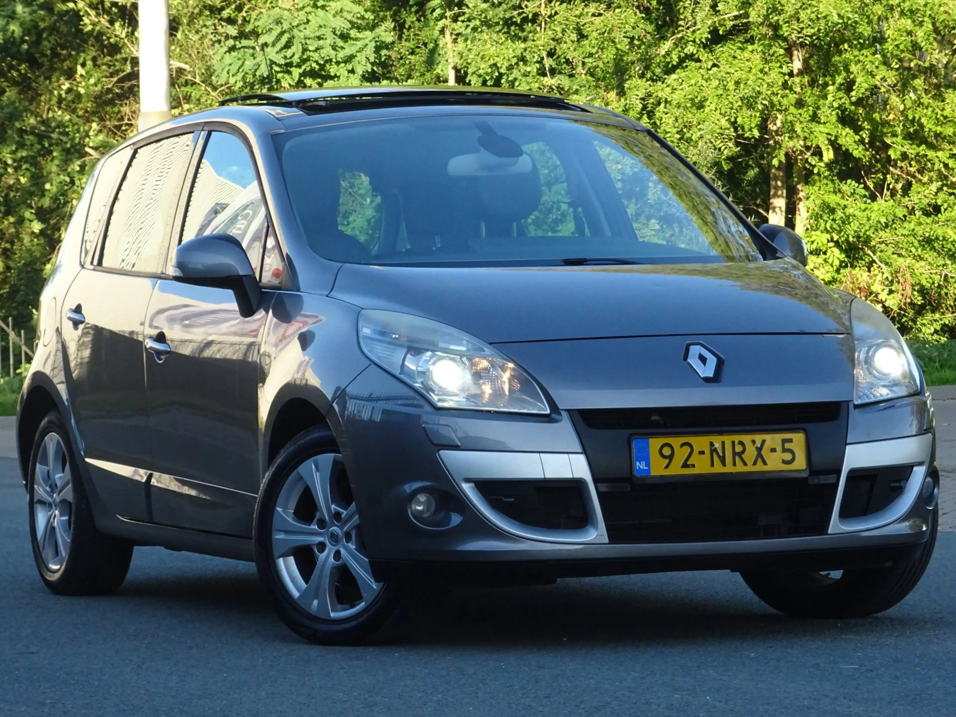 Renault Scenic 2.0 Dynamique LPG-G3 AUTOMAAT FULL OPTIONS — photo 4