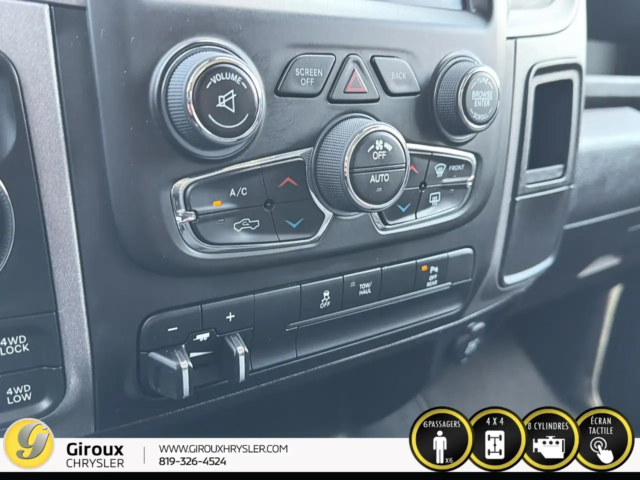RAM 1500 снимка RAM 1500