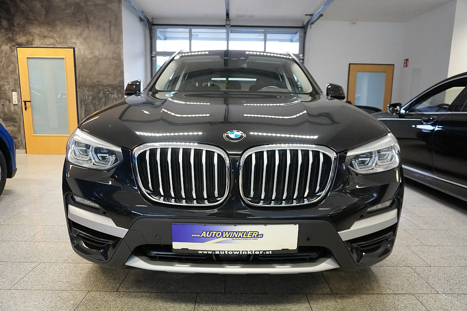 BMW X3 X3 xDrive30e PHEV Aut./LED/Nav. Prof./Teilleder... Schwarz - 2