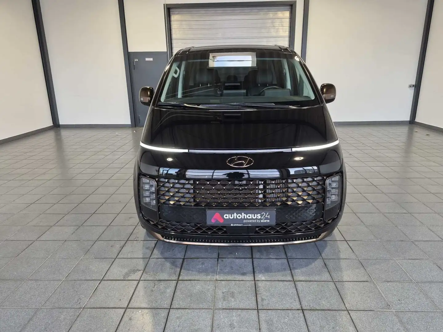 Hyundai STARIA 2.2 CRDi Signature  7-Sitze|ACC|360°|BOSE Noir - 2