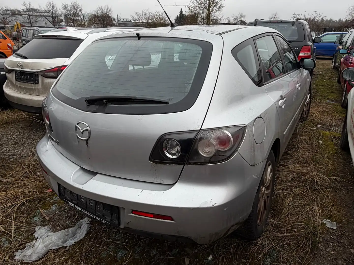 Mazda 3 3 Fließheck 1.6 Sport Active Blau - 2