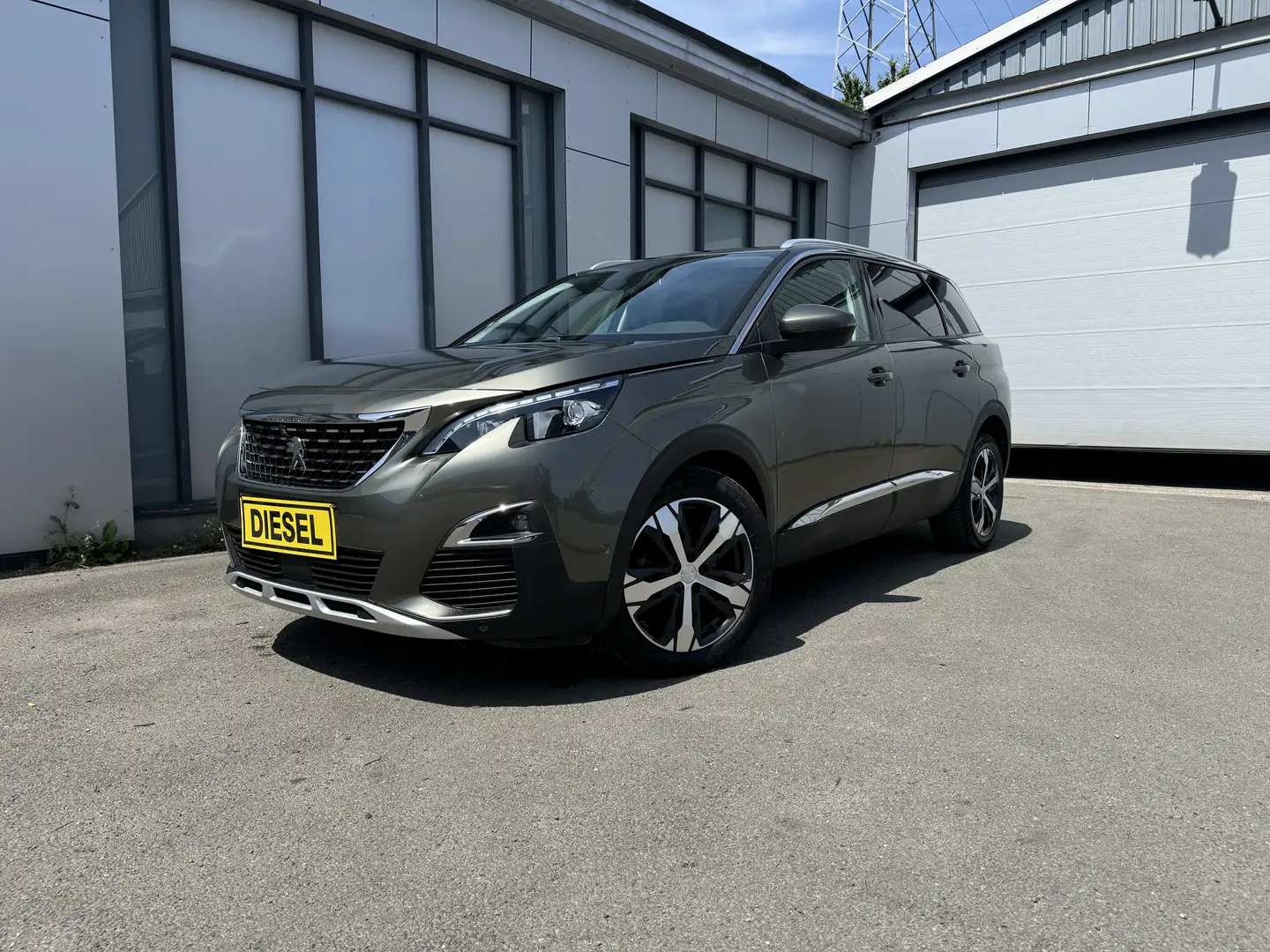 Peugeot 5008 1.6hdi, automatique,  cuir, led, carnet peugeot… - 2