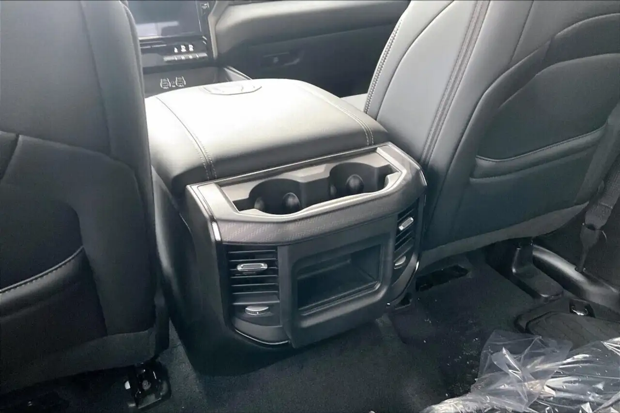 RAM 1500 photo RAM 1500