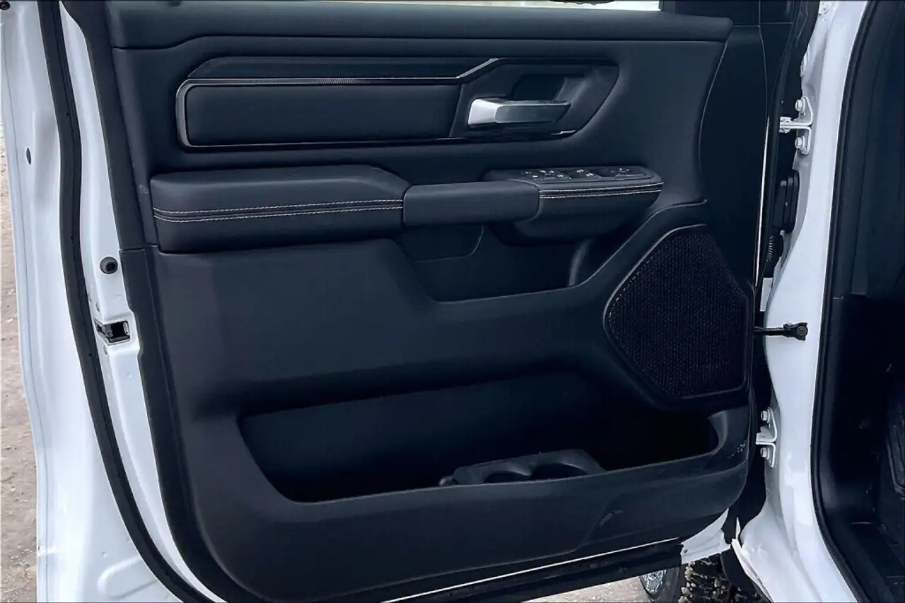 RAM 1500 photo RAM 1500