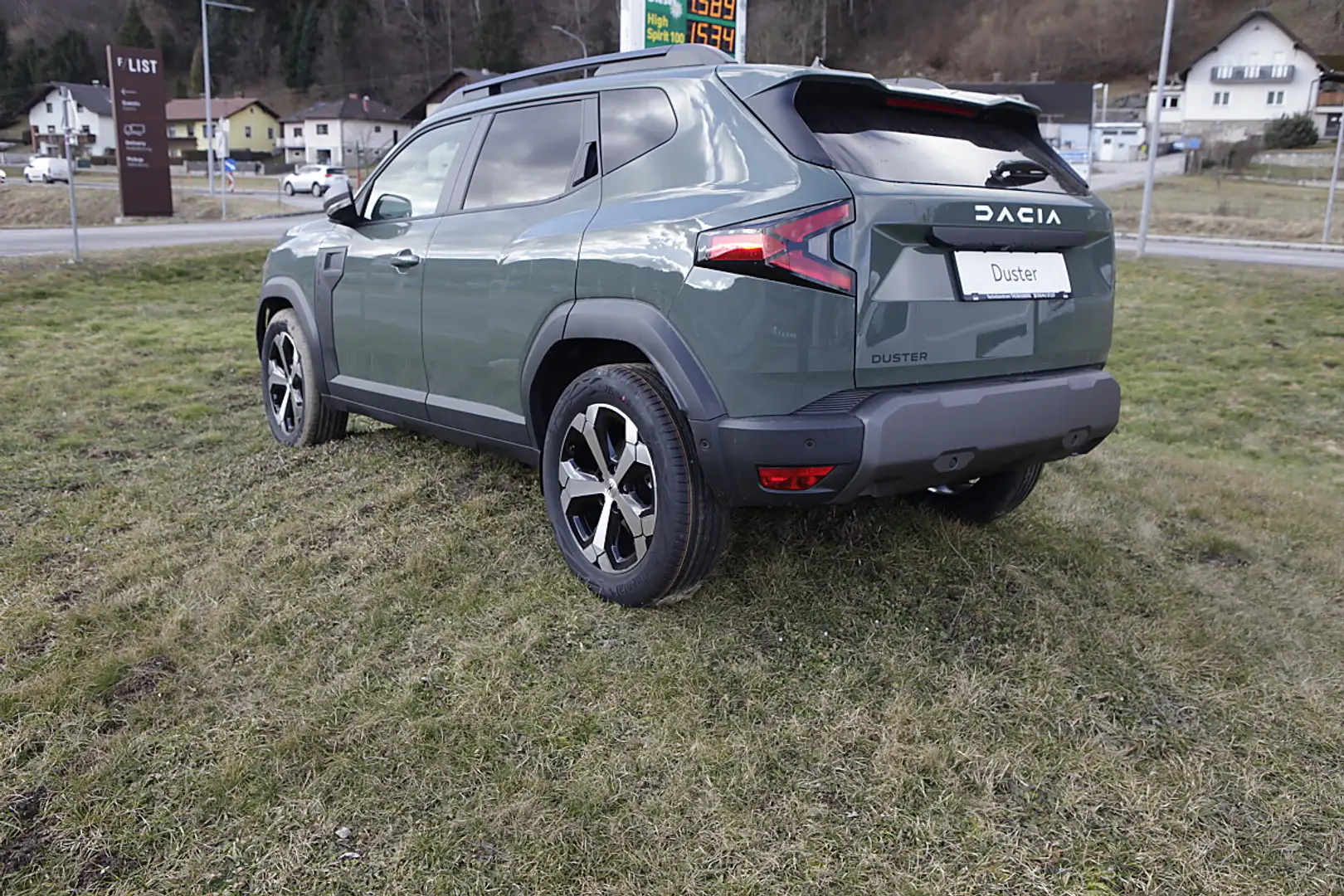 Dacia Duster Journey TCe 130 mHev Grün - 2