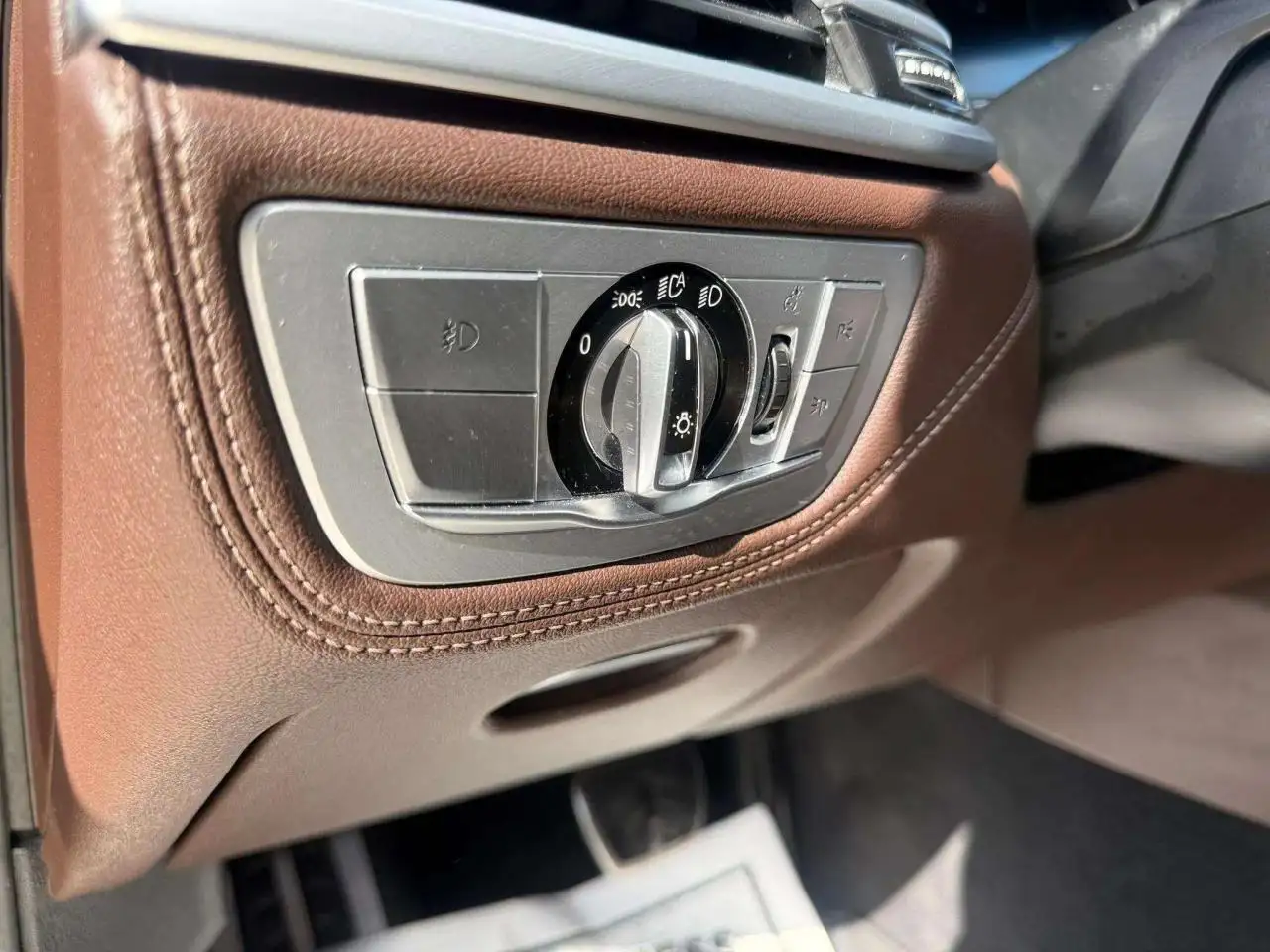 BMW 7 Series снимка BMW 7 Series