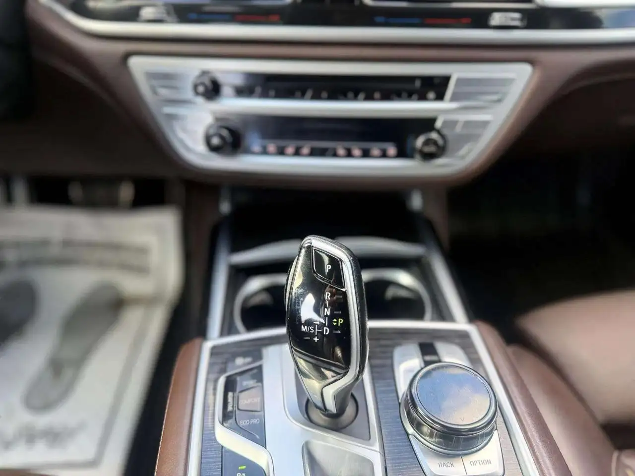 BMW 7 Series снимка BMW 7 Series